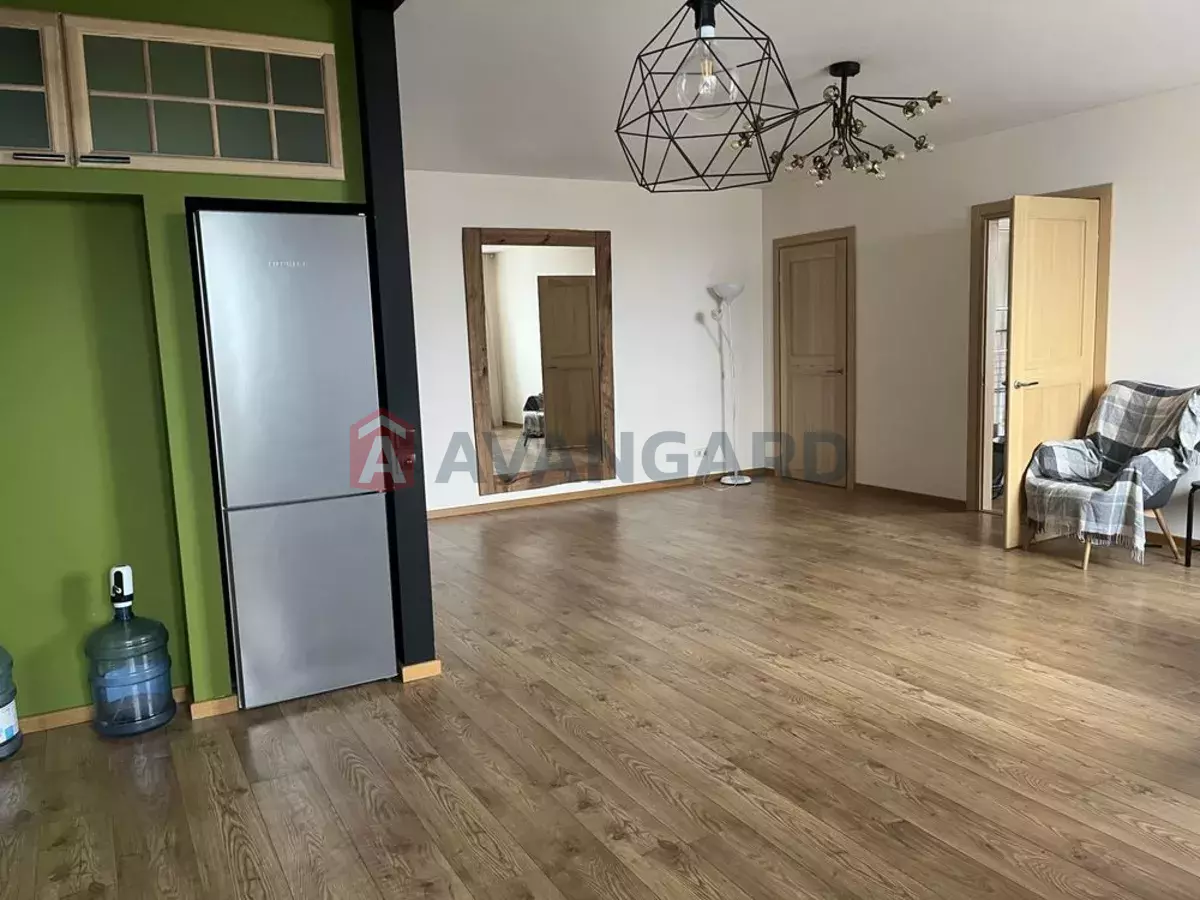 3 ��. ��������, 90/-/16 ��. �., 16/18 ������ ���� 4