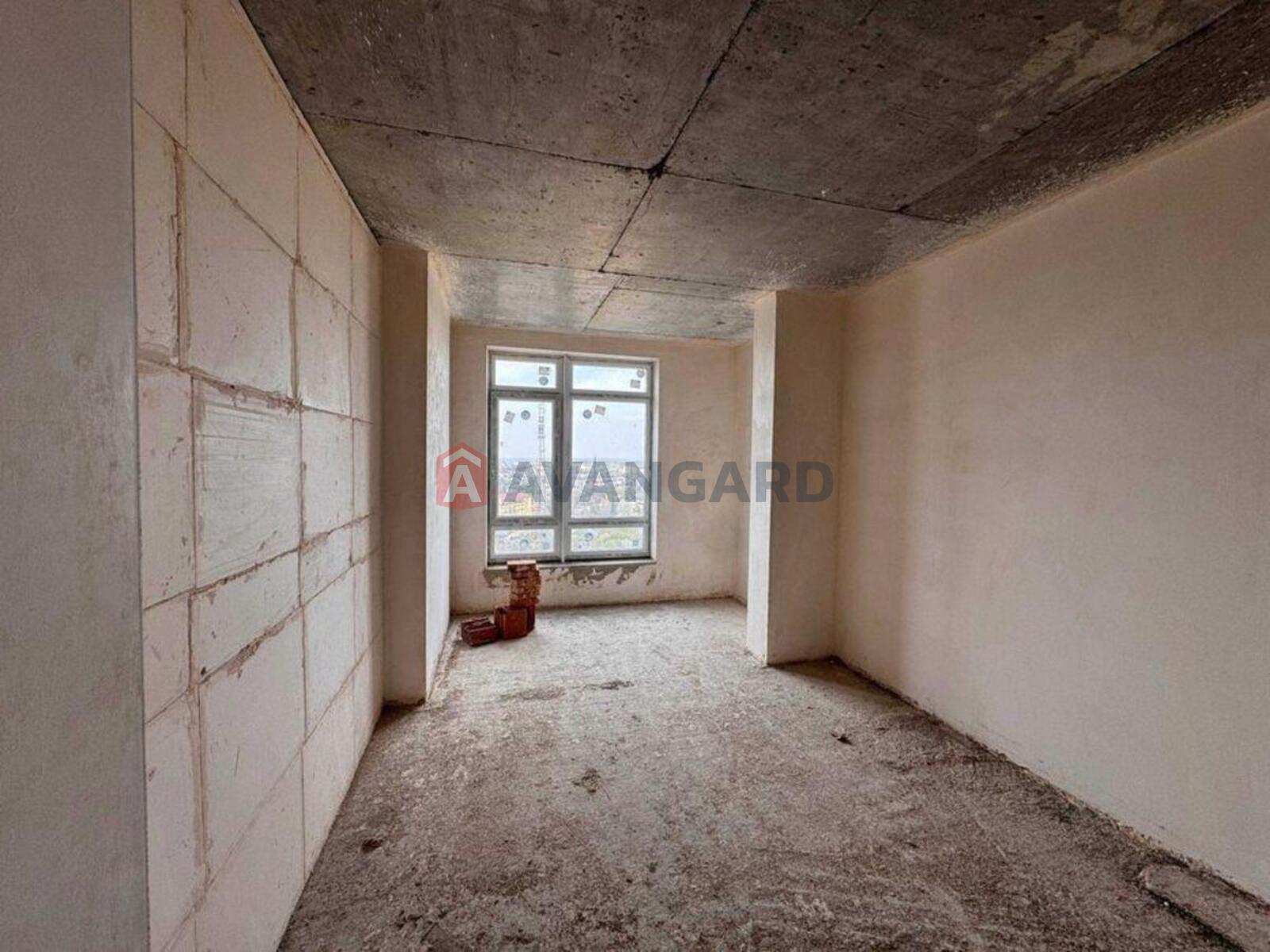 5 ��. ��������, 212/-/45 ��. �., 15/16 ������ ���� 14