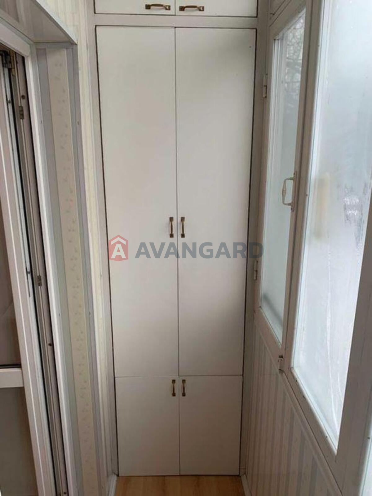 1 ��. ��������, 30/-/6 ��. �., 4/5 ������ ���� 11