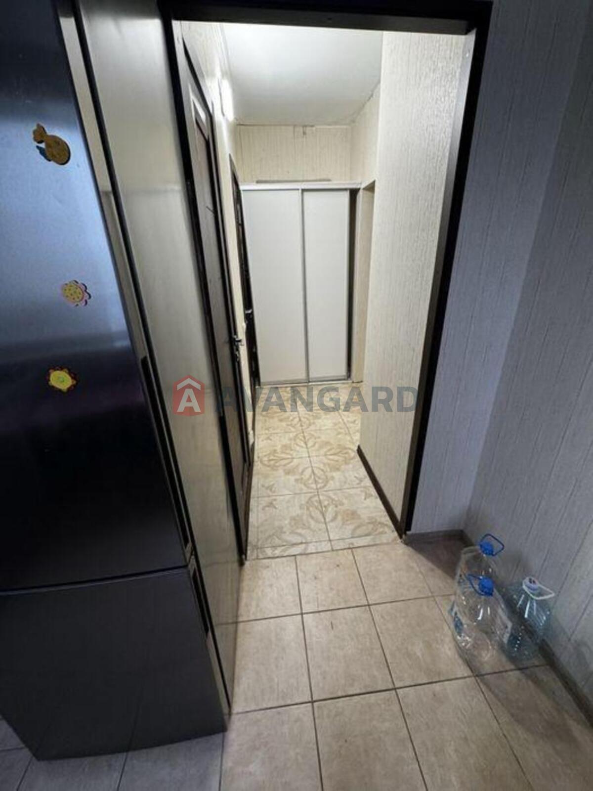 2 ����. ��������, 51/-/8 ��. �., 9/9 ���� ���� 4