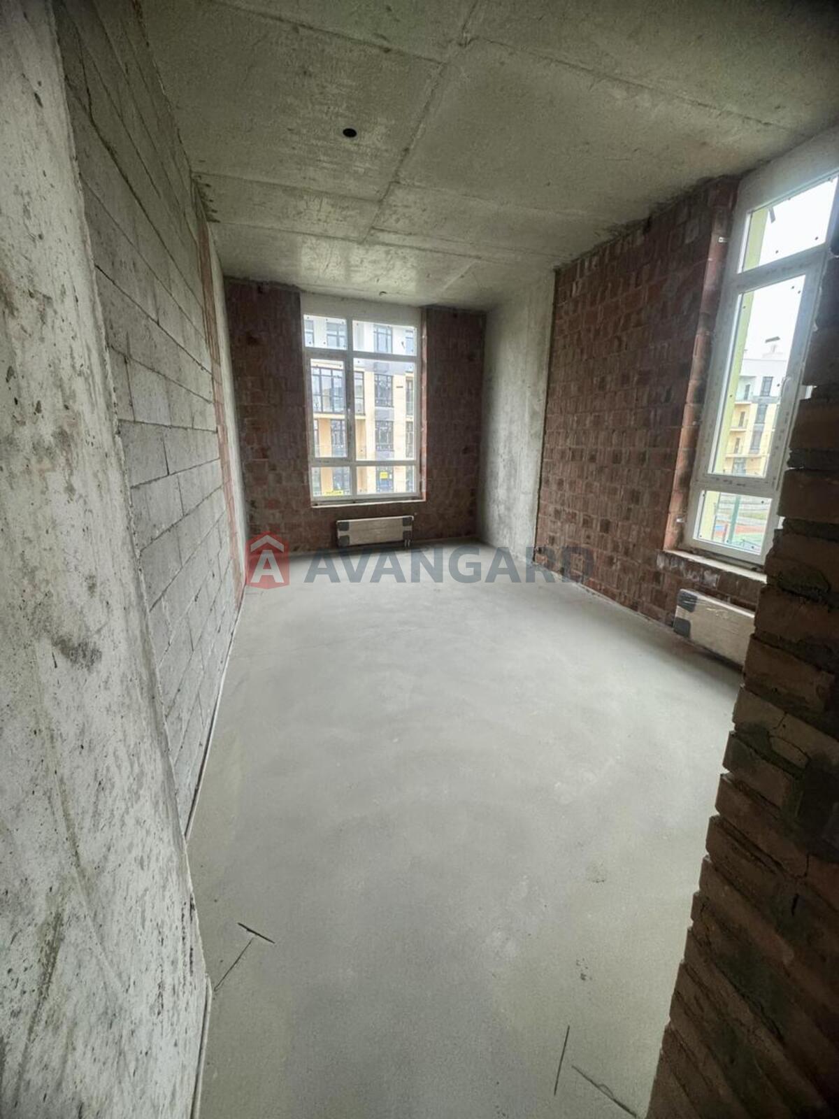 3 ����. ��������, 74/38/13 ��. �., 2/4 ���� ���� 3