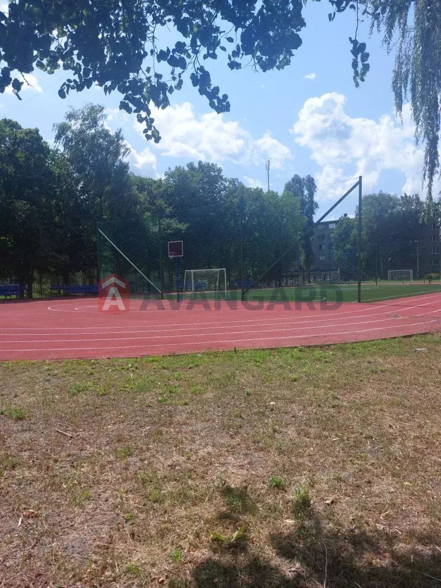 3 ����. ��������, 75/-/7 ��. �., 6/16 ���� ���� 19