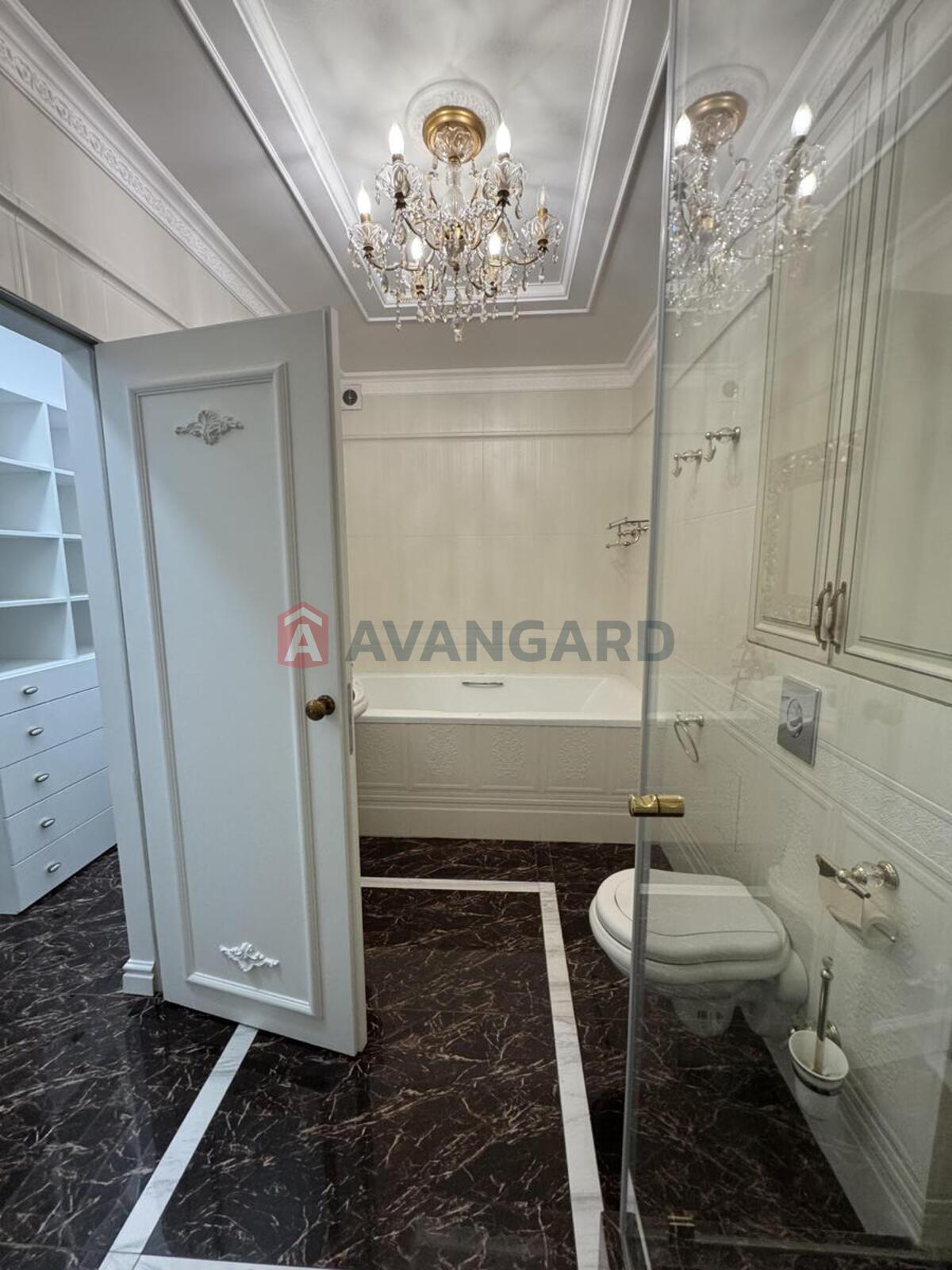 3 ��. ��������, 84/50/16 ��. �., 15/26 ������ ���� 10