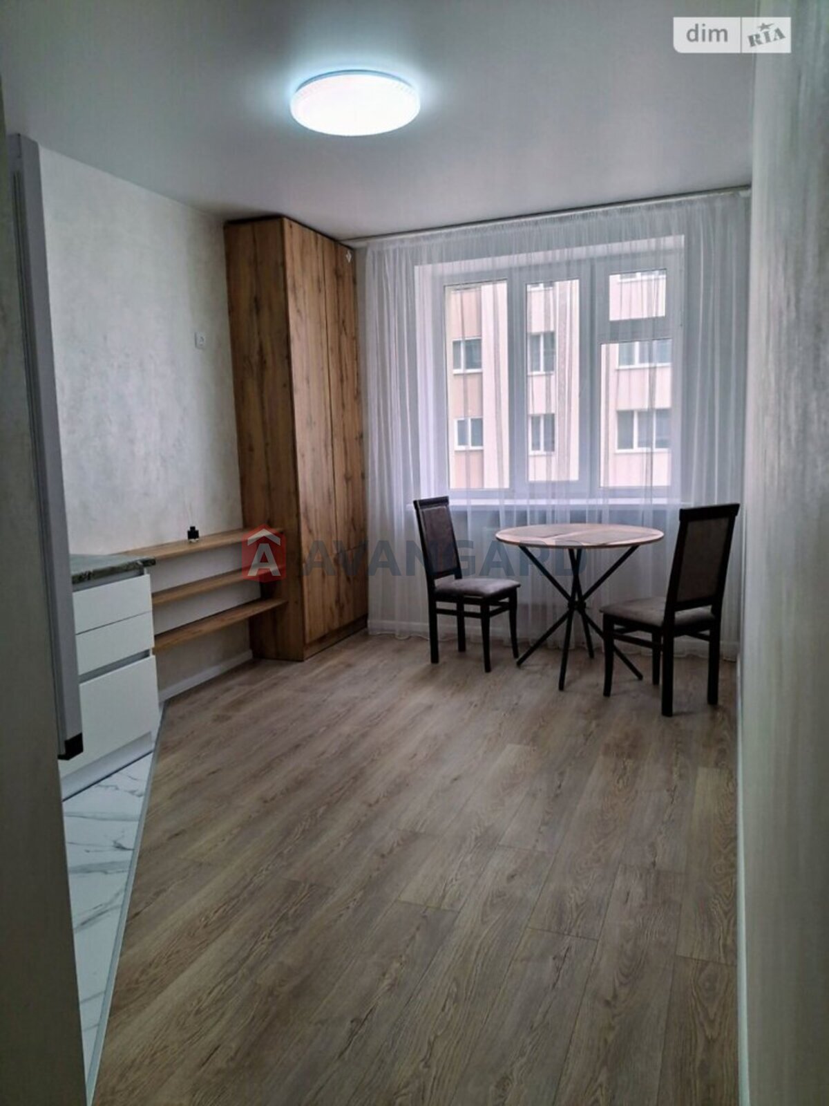 2 ��. ��������, 56/-/9 ��. �., 5/10 ������ ���� 11