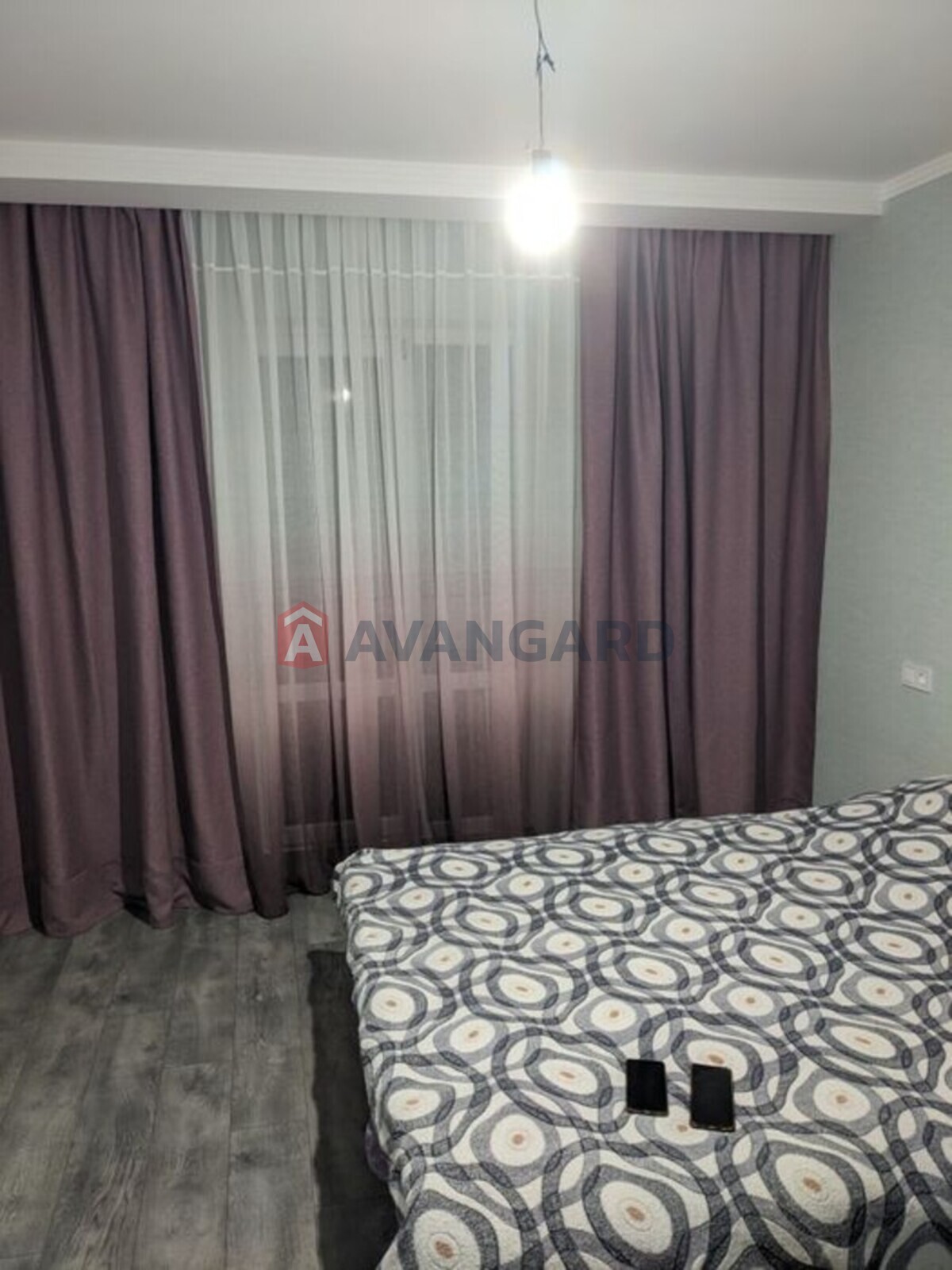 2 ��. ��������, 53/-/9 ��. �., 10/10 ������ ���� 7