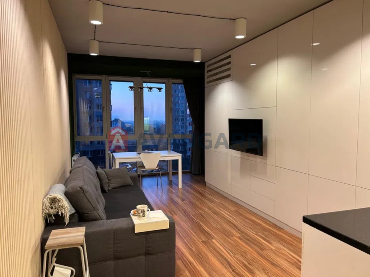 1 ��. ��������, 54/-/20 ��. �., 6/14 ������ ���� 7