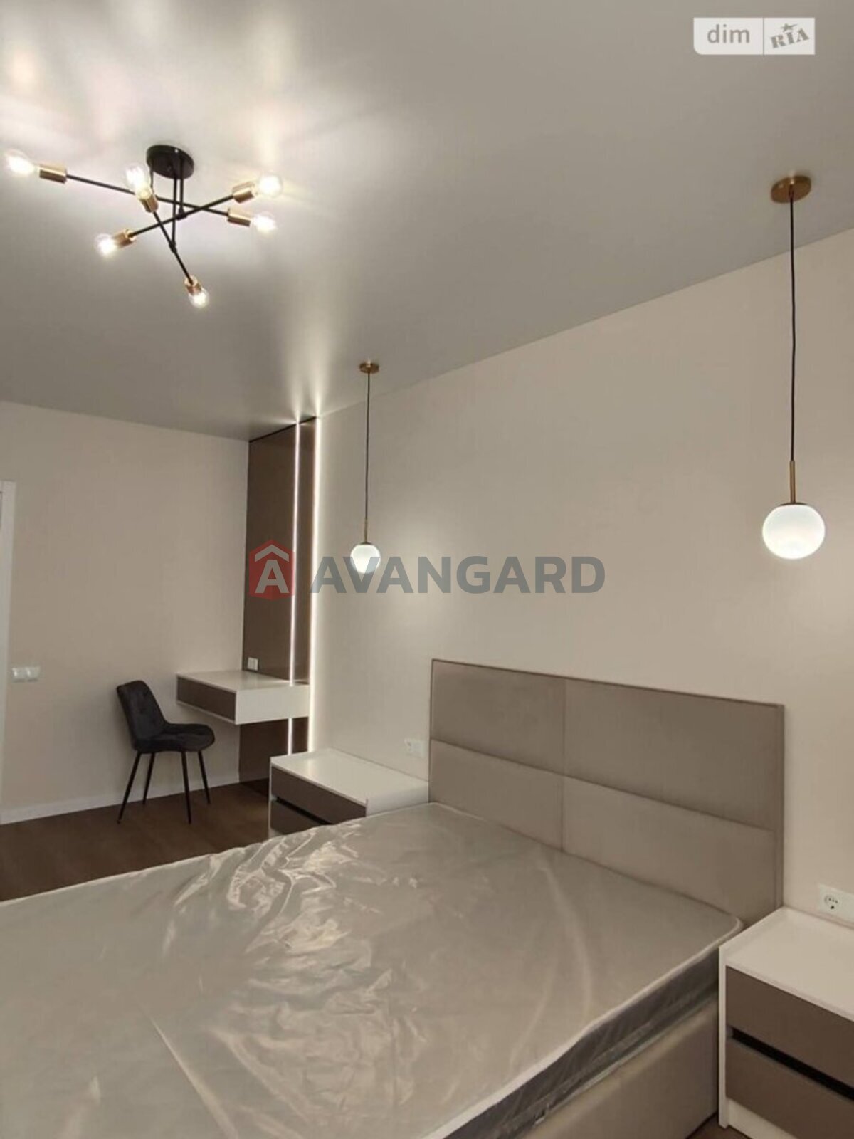 1 ��. ��������, 43/16/15 ��. �., 4/15 ������ ���� 9