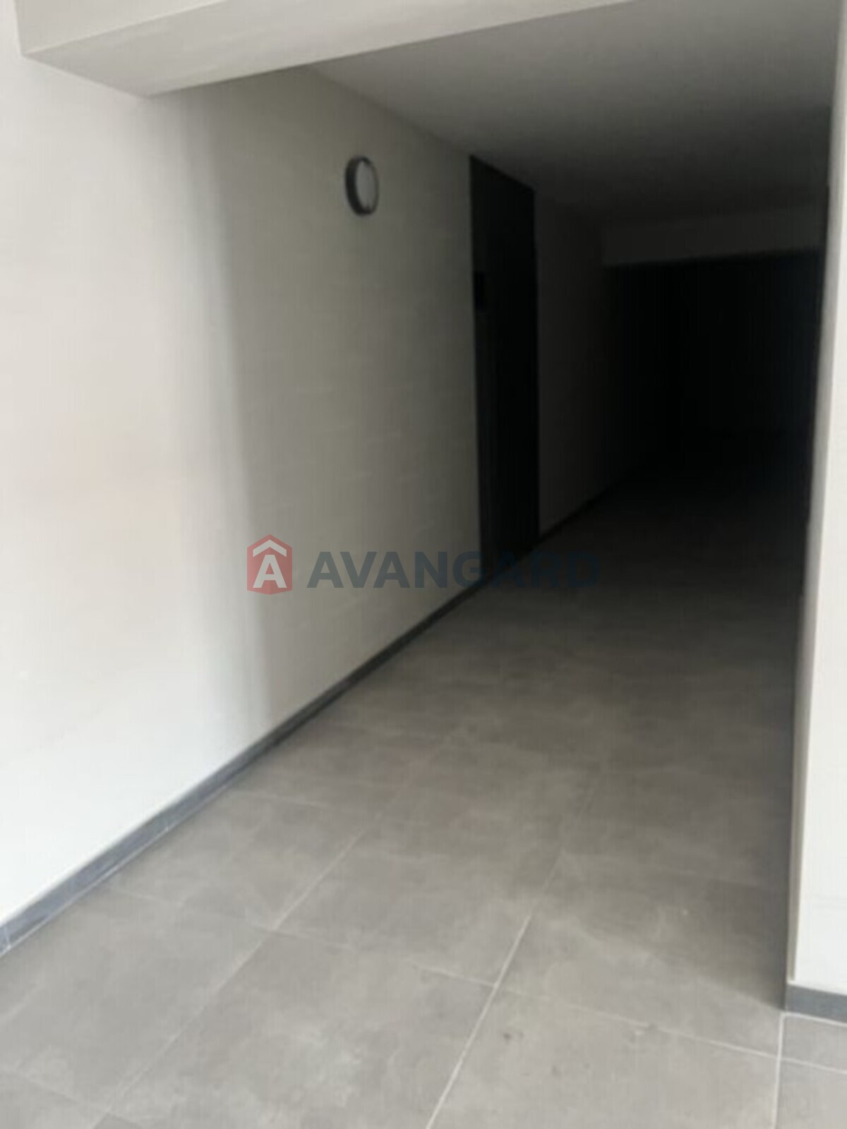 1 ��. ��������, 42/-/18 ��. �., 10/10 ������ ���� 4