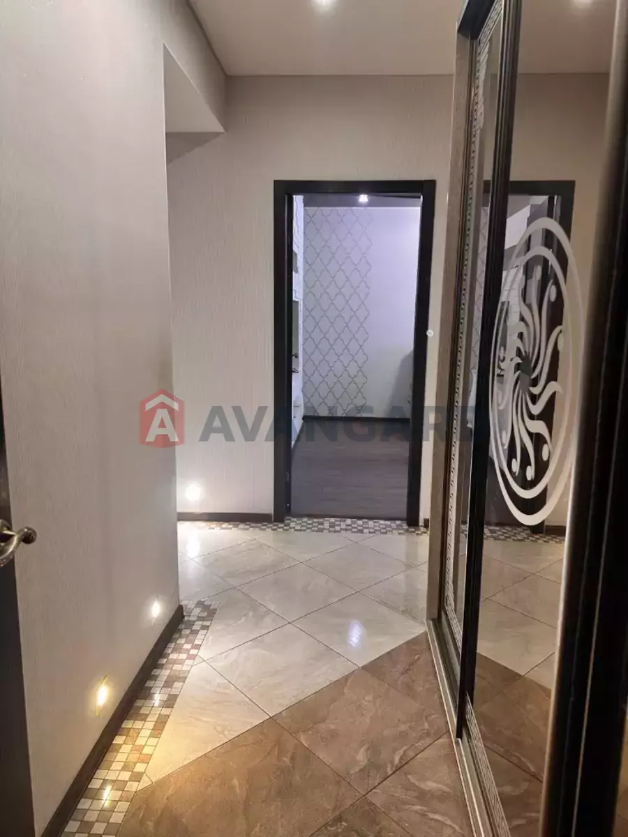 3 ��. ��������, 77/43/10 ��. �., 2/4 ������ ���� 4