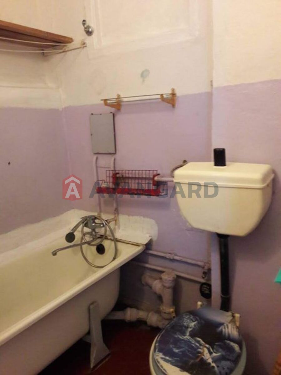 1 ����. ��������, 30/-/7 ��. �., 3/5 ���� ���� 7