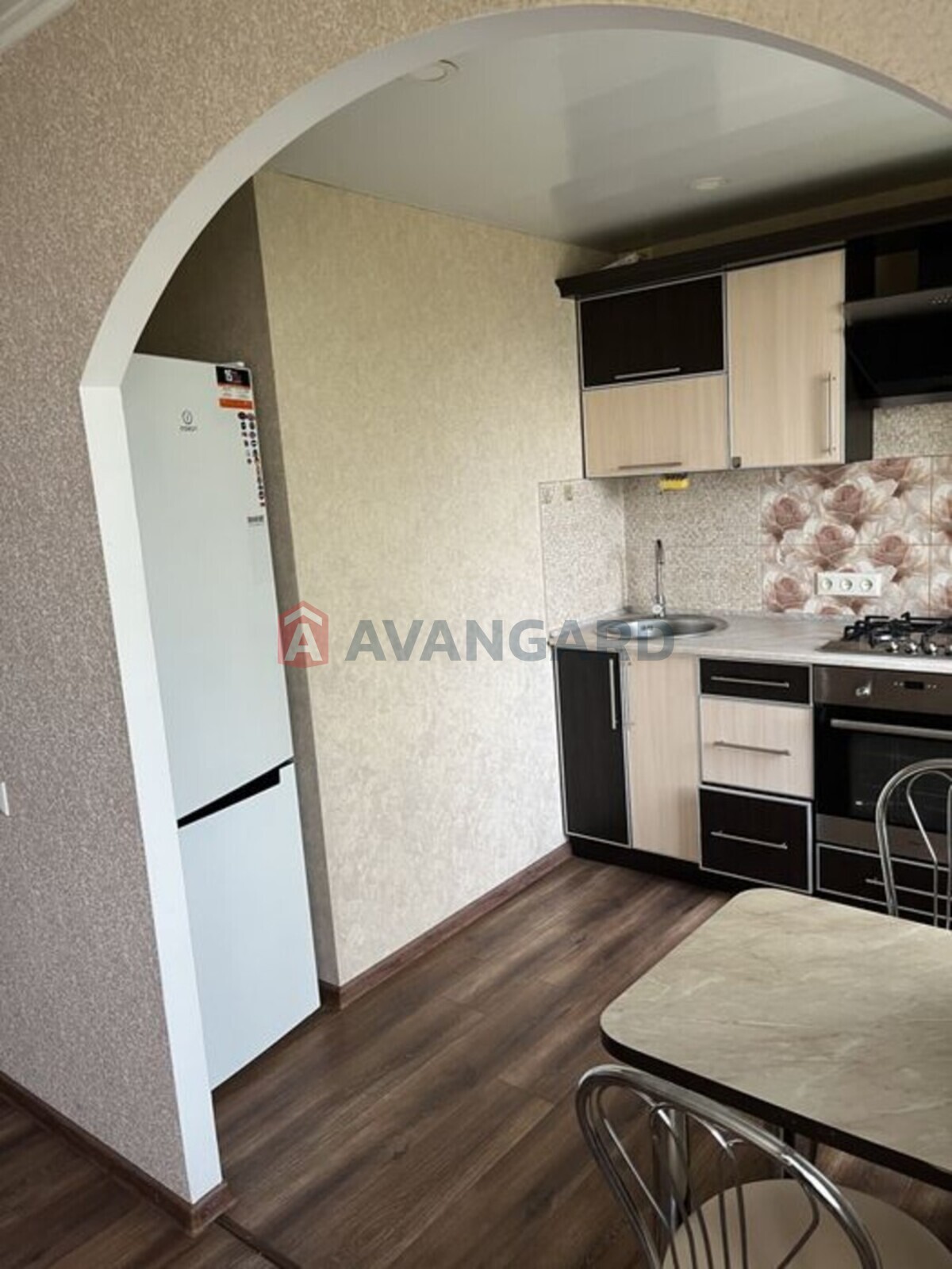 1 ����. ��������, 33/-/6 ��. �., 4/5 ���� ���� 3