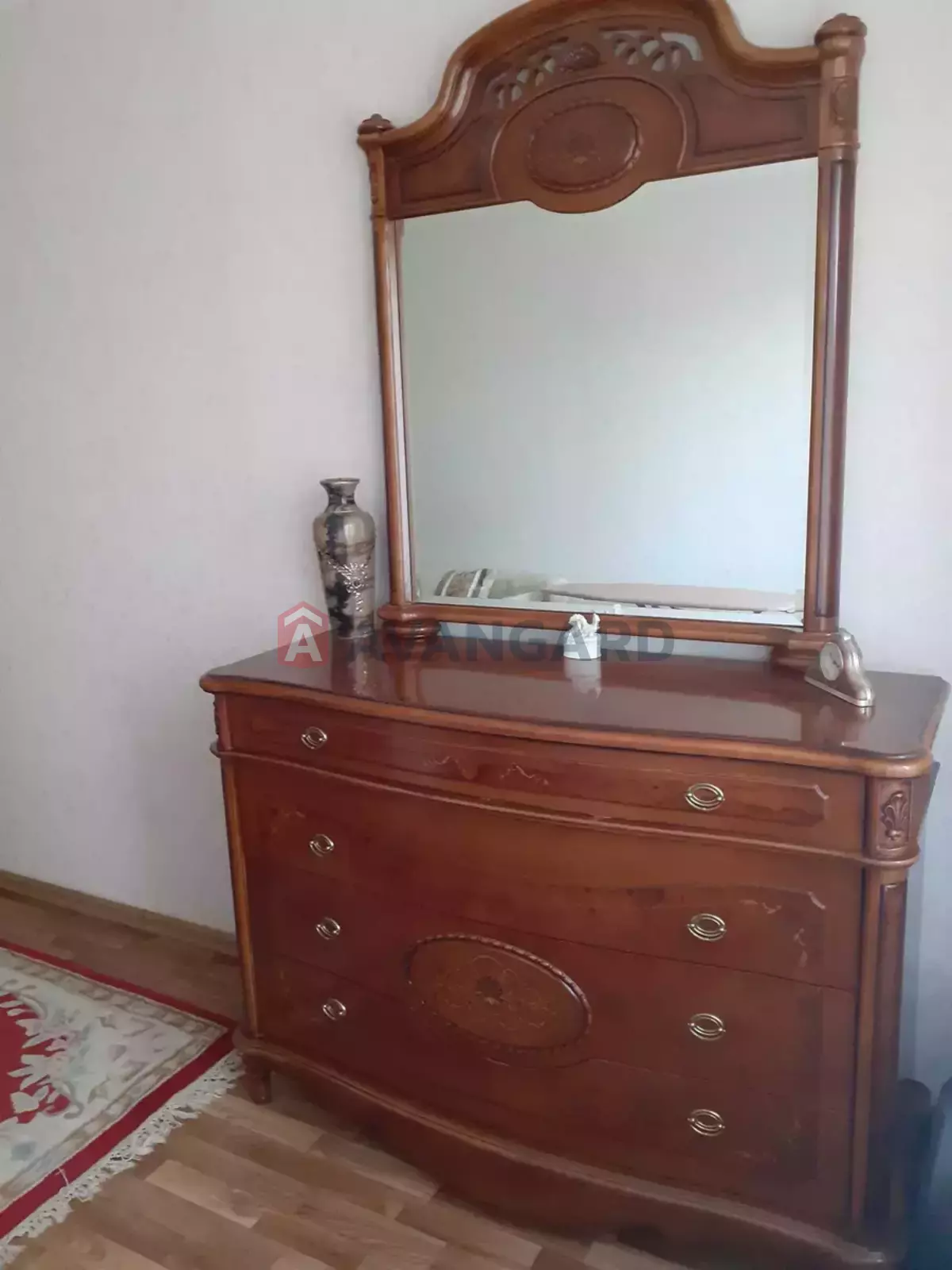 3 . , 57/-/8 . ., 4/9   4