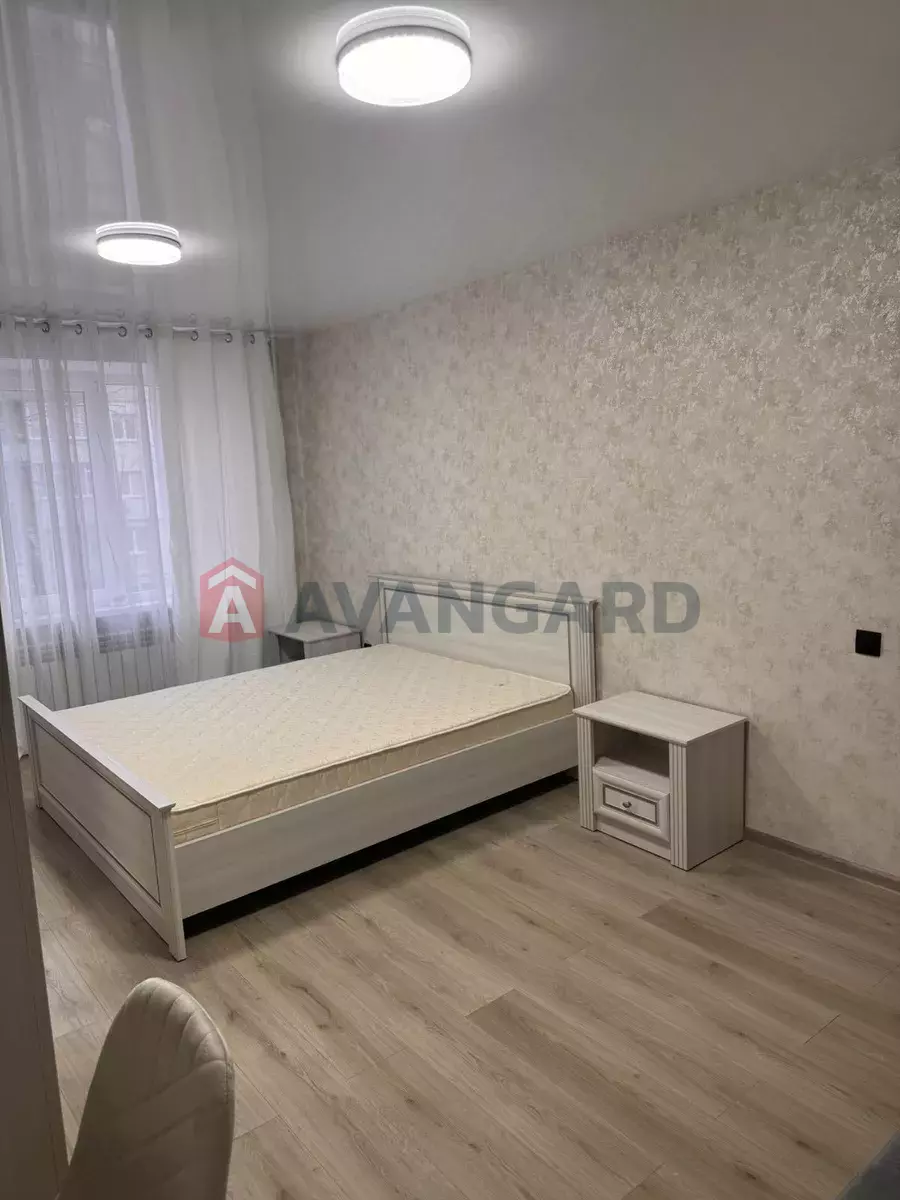 1 ��. ��������, 31/-/10 ��. �., 3/9 ������ ���� 15