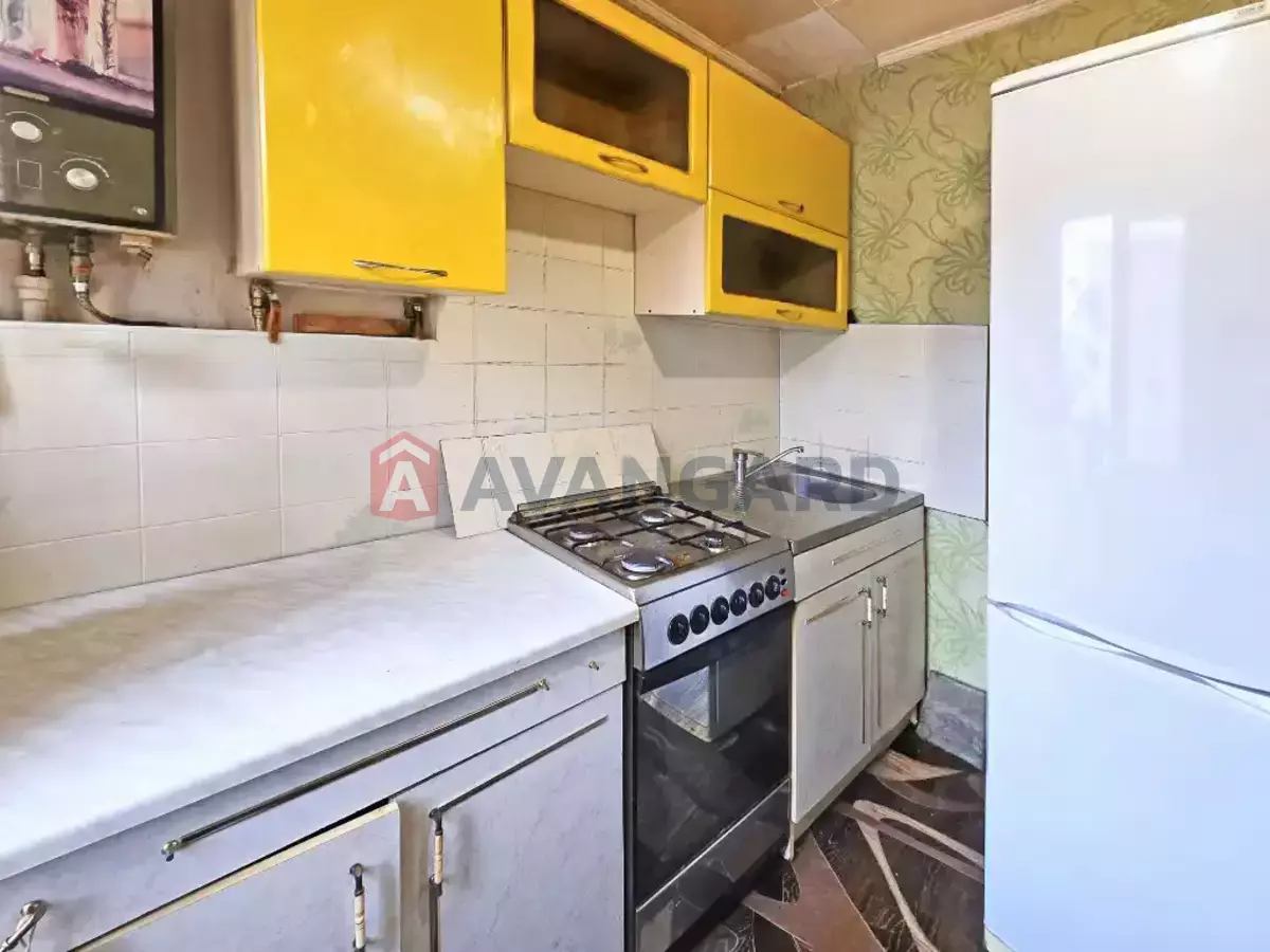 1 ����. ��������, 34/17/7 ��. �., 3/5 ���� ���� 2