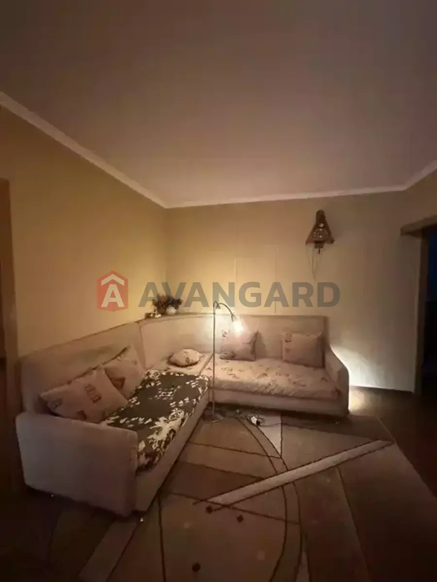 3 ��. ��������, 57/1/1 ��. �., 5/5 ������ ���� 2