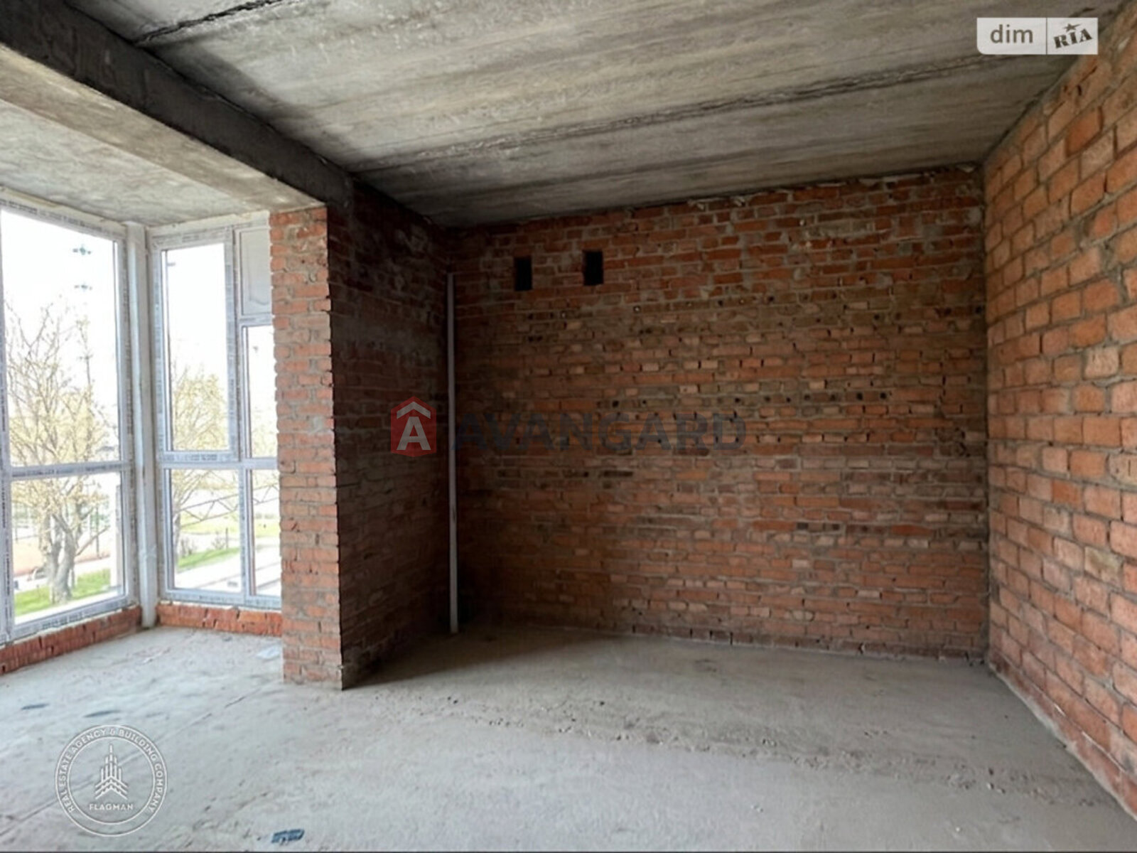 1 ��. ��������, 53/47/15 ��. �., 3/5 ������ ���� 4