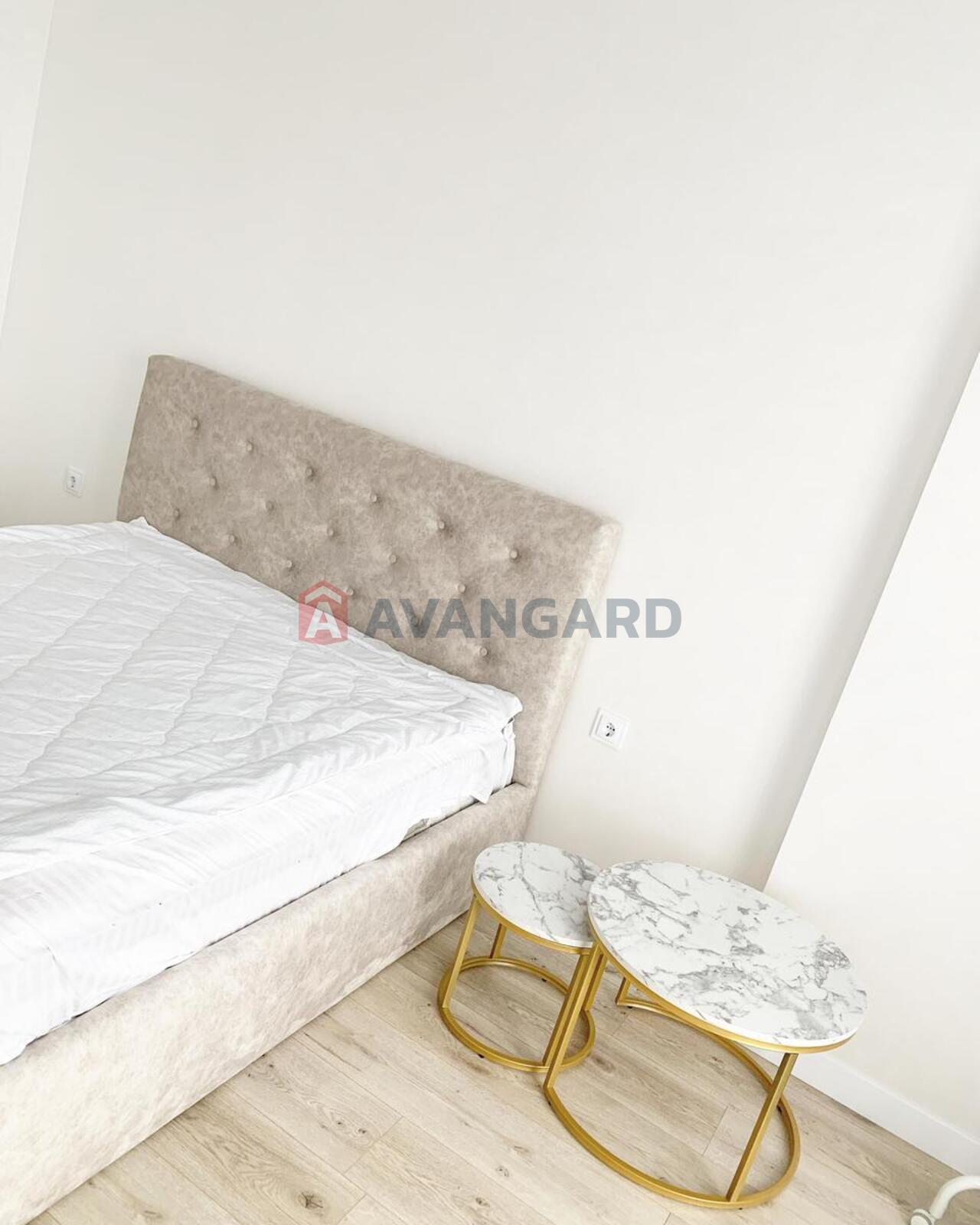 2 ����. ��������, 47/47/- ��. �., 25/28 ���� ���� 9