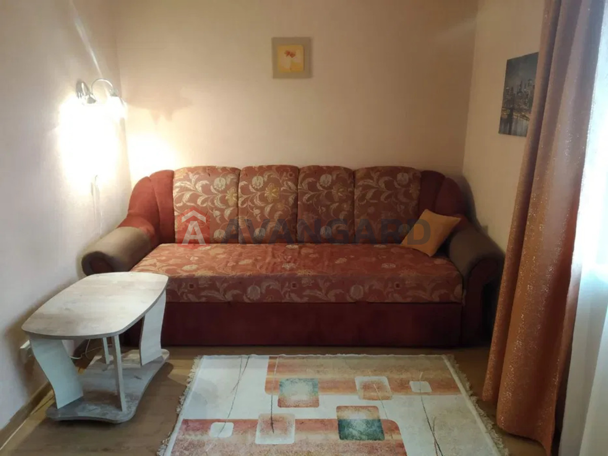 2 ��. ��������, 42/-/6 ��. �., 3/5 ������ ���� 5