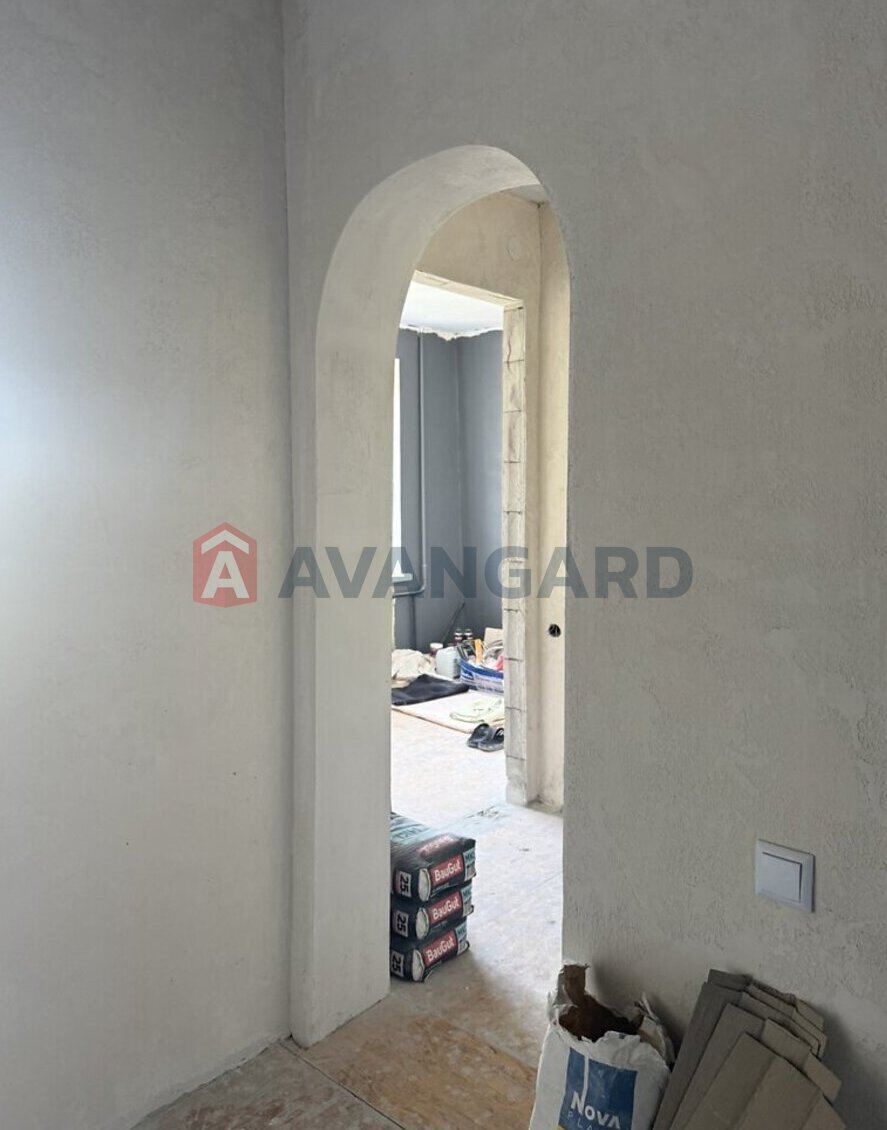 2 ��. ��������, 41/28.4/- ��. �., 3/9 ������ ���� 3