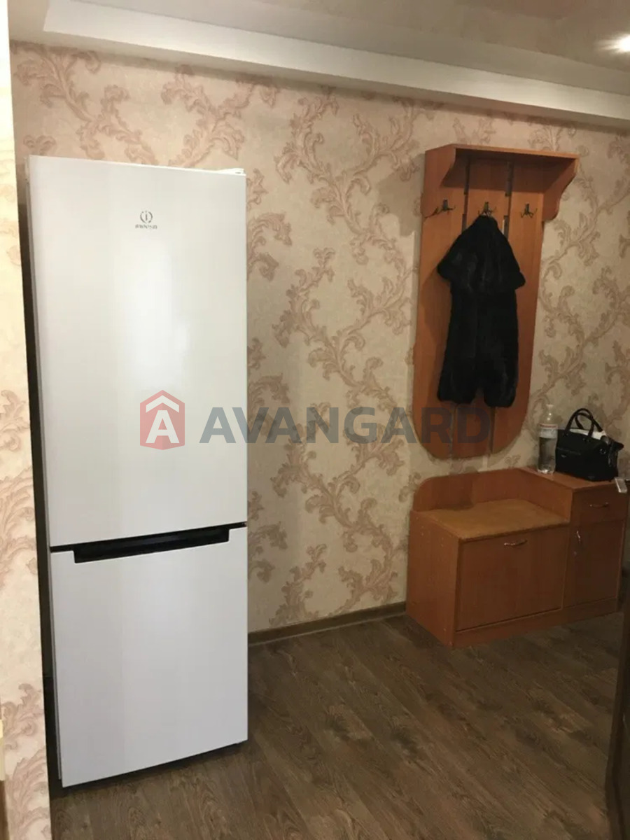 2 ��. ��������, 42/-/7 ��. �., 2/5 ������ ���� 6