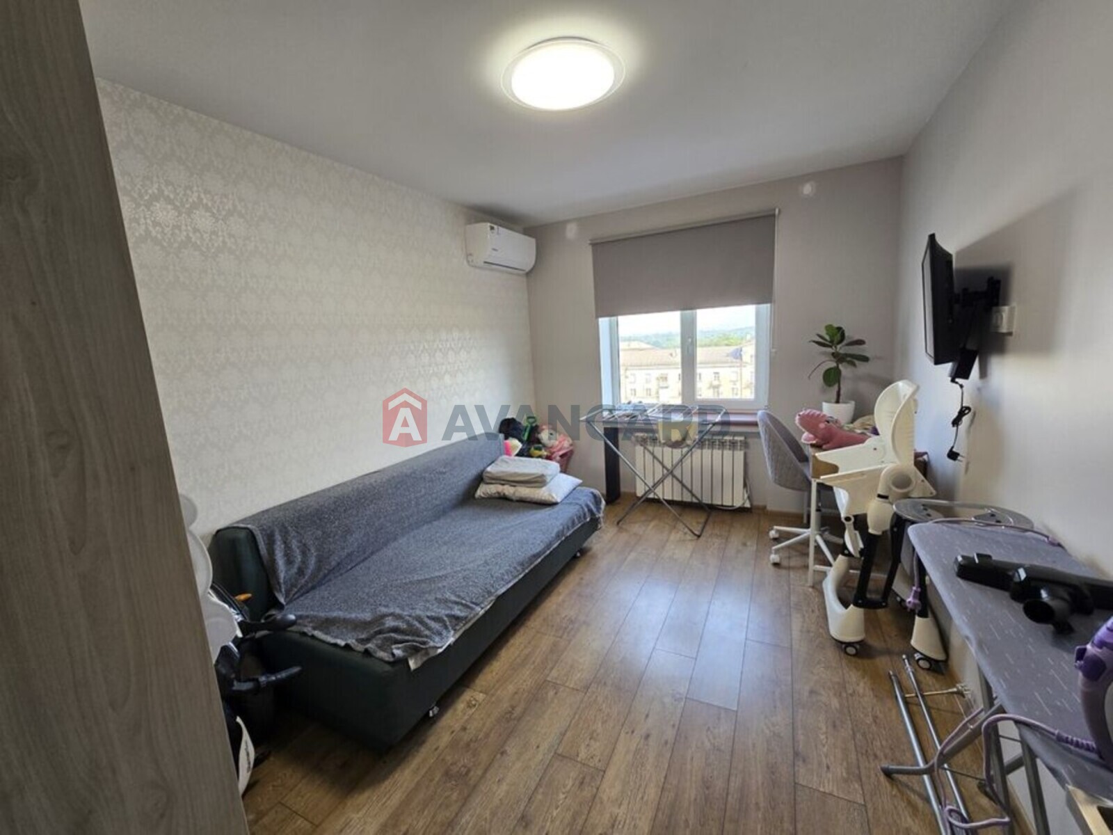 2 ��. ��������, 50/-/8 ��. �., 8/9 ������ ���� 16