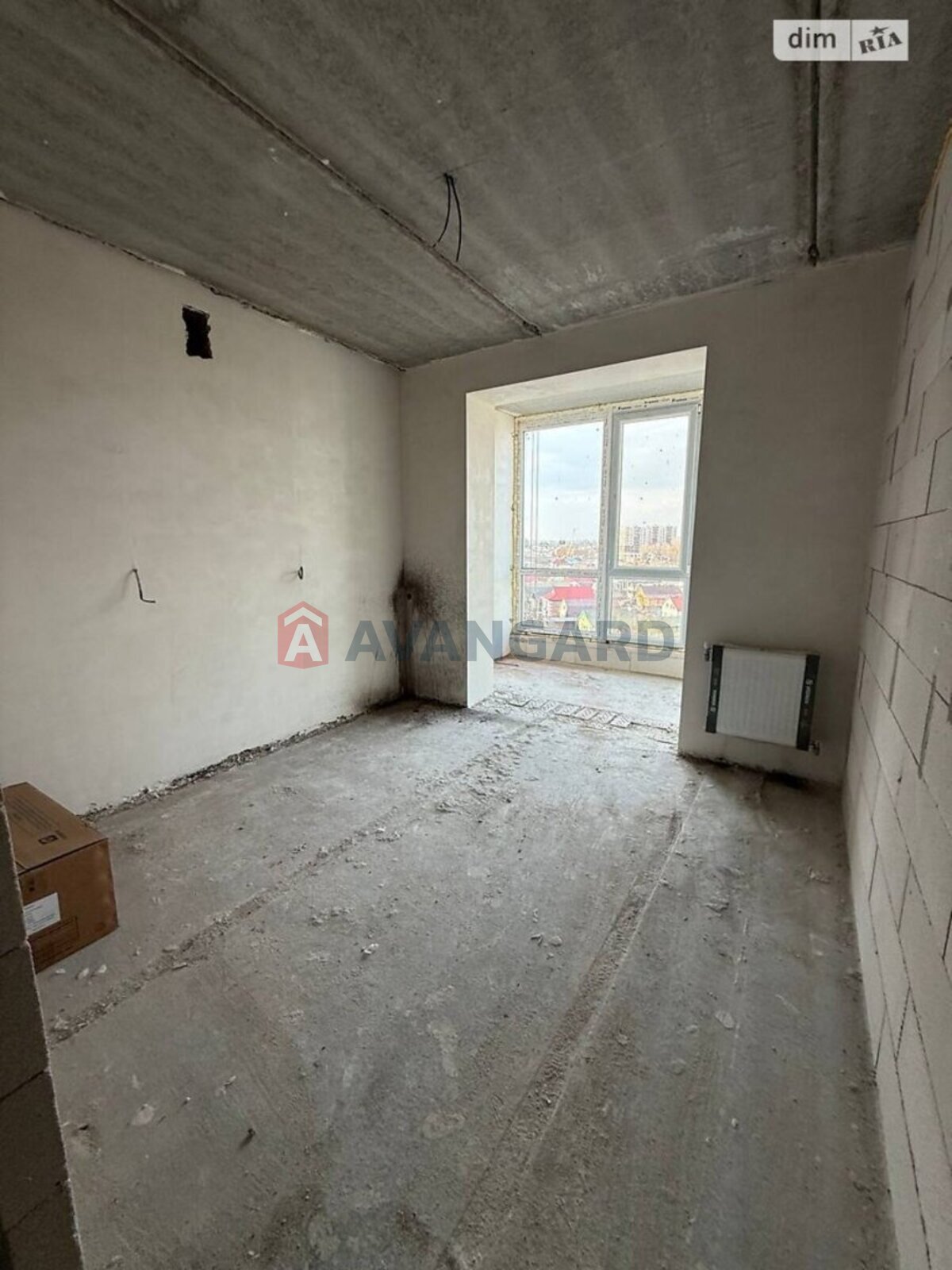 1 ��. ��������, 38/18/14 ��. �., 8/10 ������ ���� 2