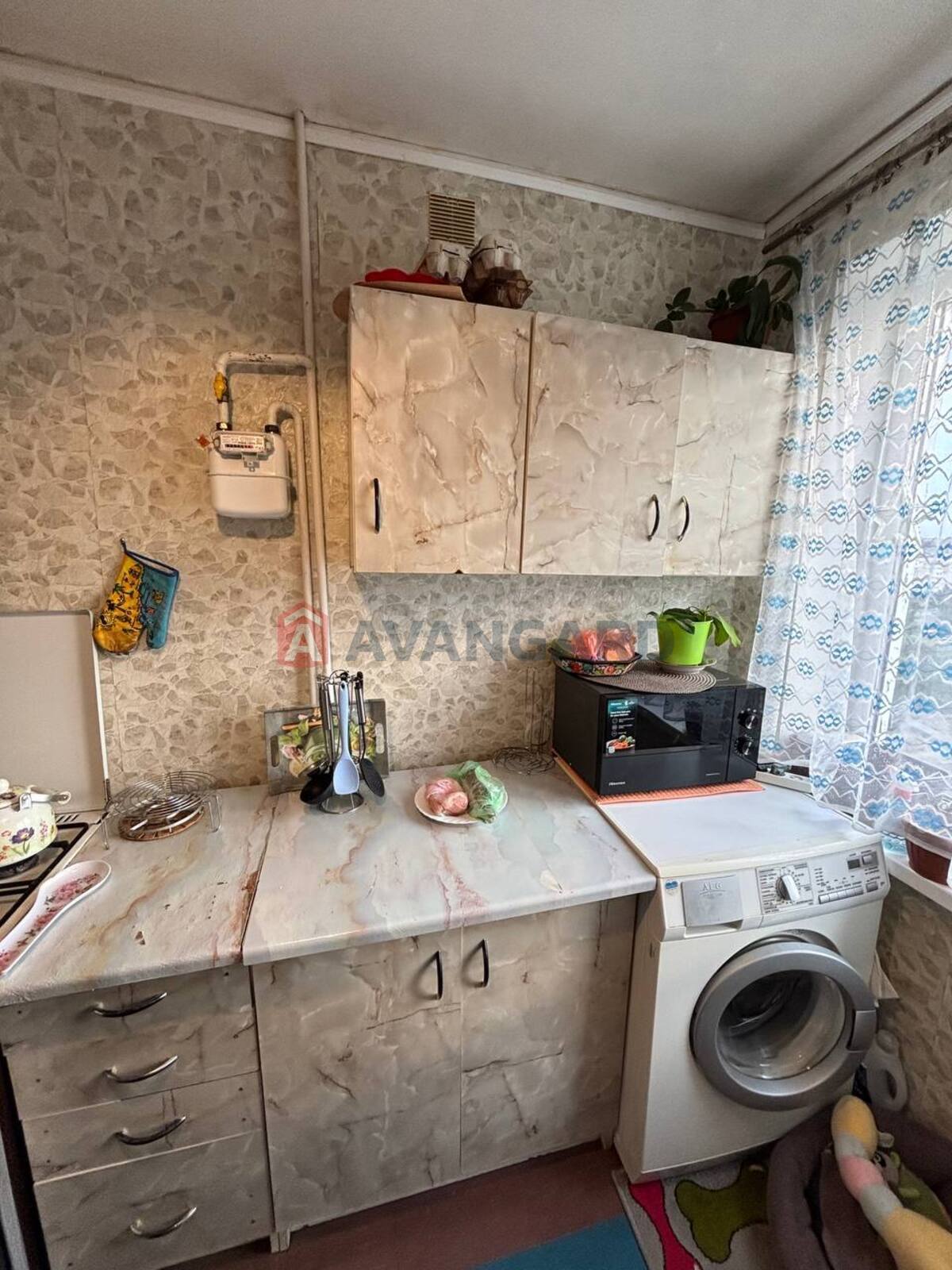 2 кім. квартира, 45.9/27.8/7.6 кв. м., 9/10 поверх фото 1 2 кім. квартира, 45.9/27.8/7.6 кв. м., 9/10 поверх фото 1