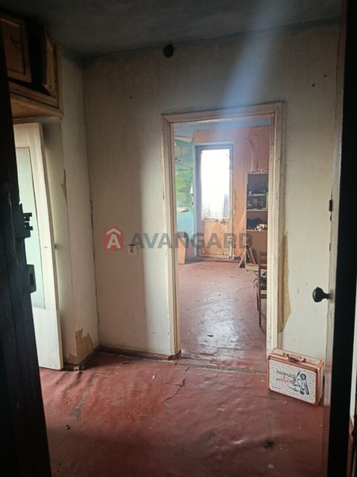 1 ��. ��������, 31/-/6 ��. �., 8/9 ������ ���� 3