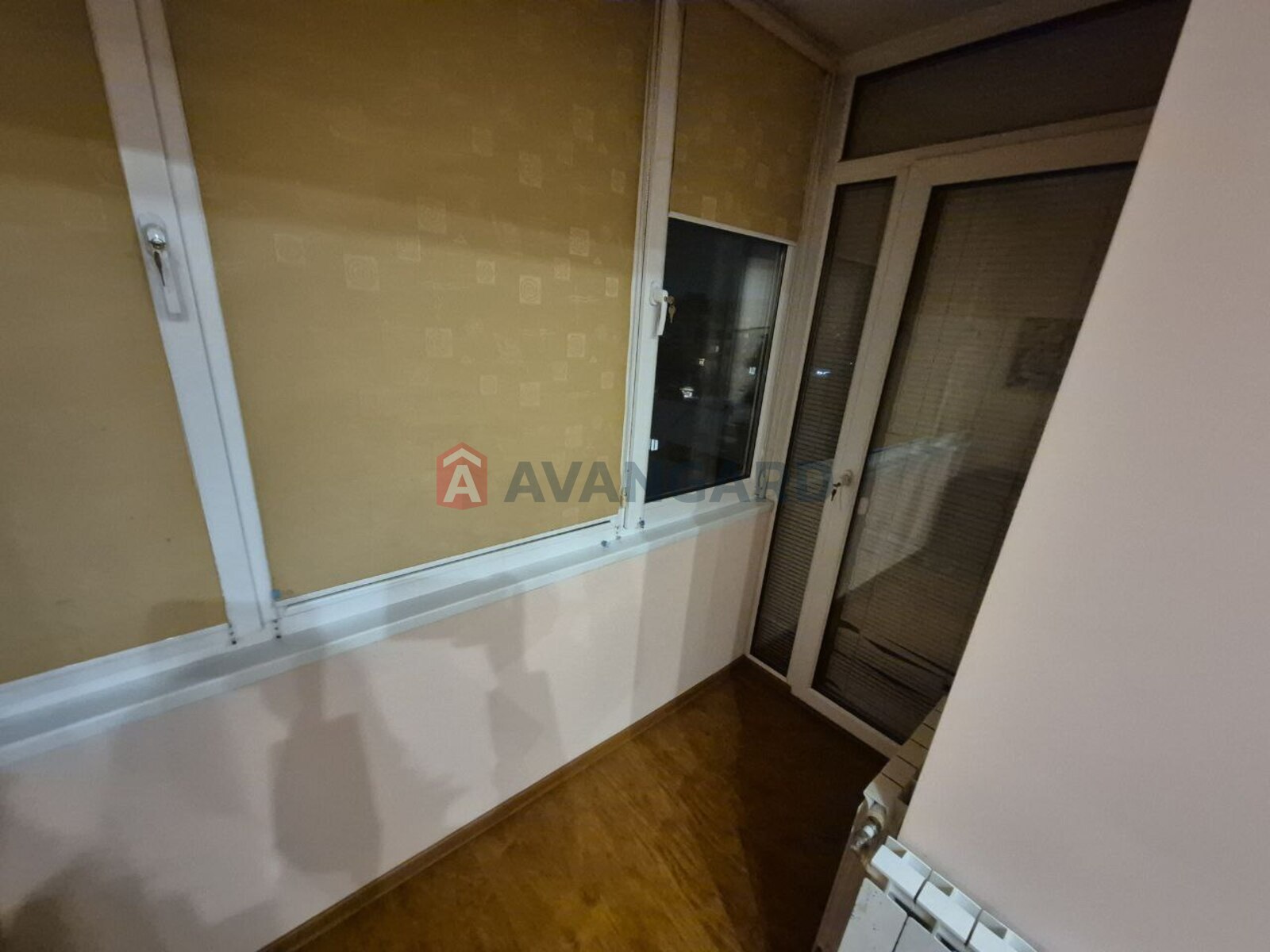 3 ��. ��������, 70/-/7 ��. �., 5/9 ������ ���� 10