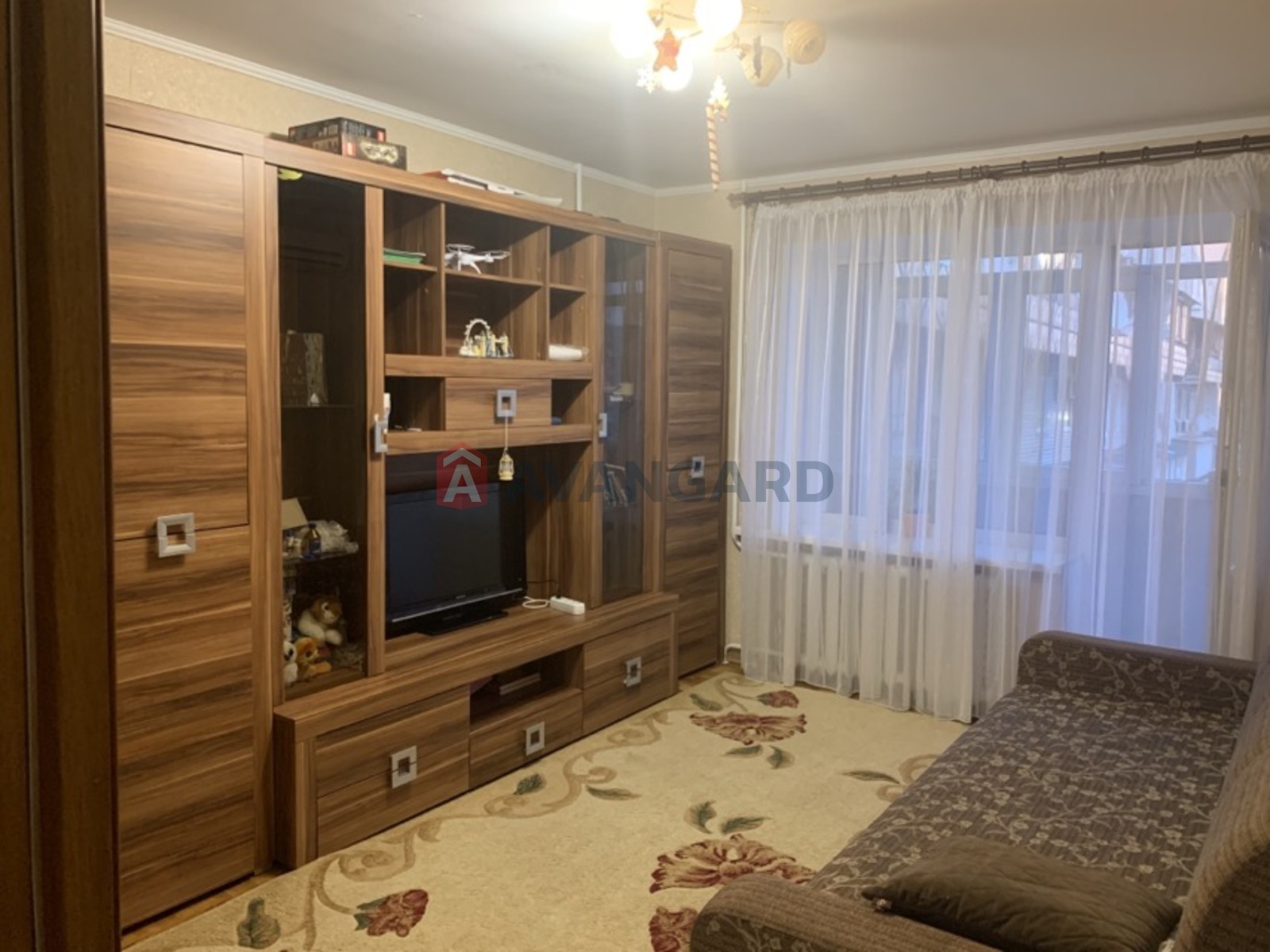 1 ��. ��������, 35.1/16.6/7.7 ��. �., 7/9 ������ ���� 6