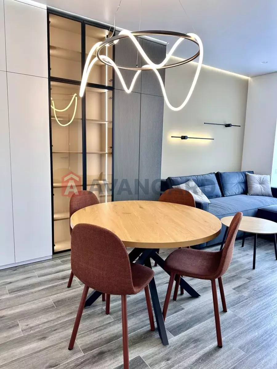 2 ��. ��������, 51/-/25 ��. �., 15/24 ������ ���� 5