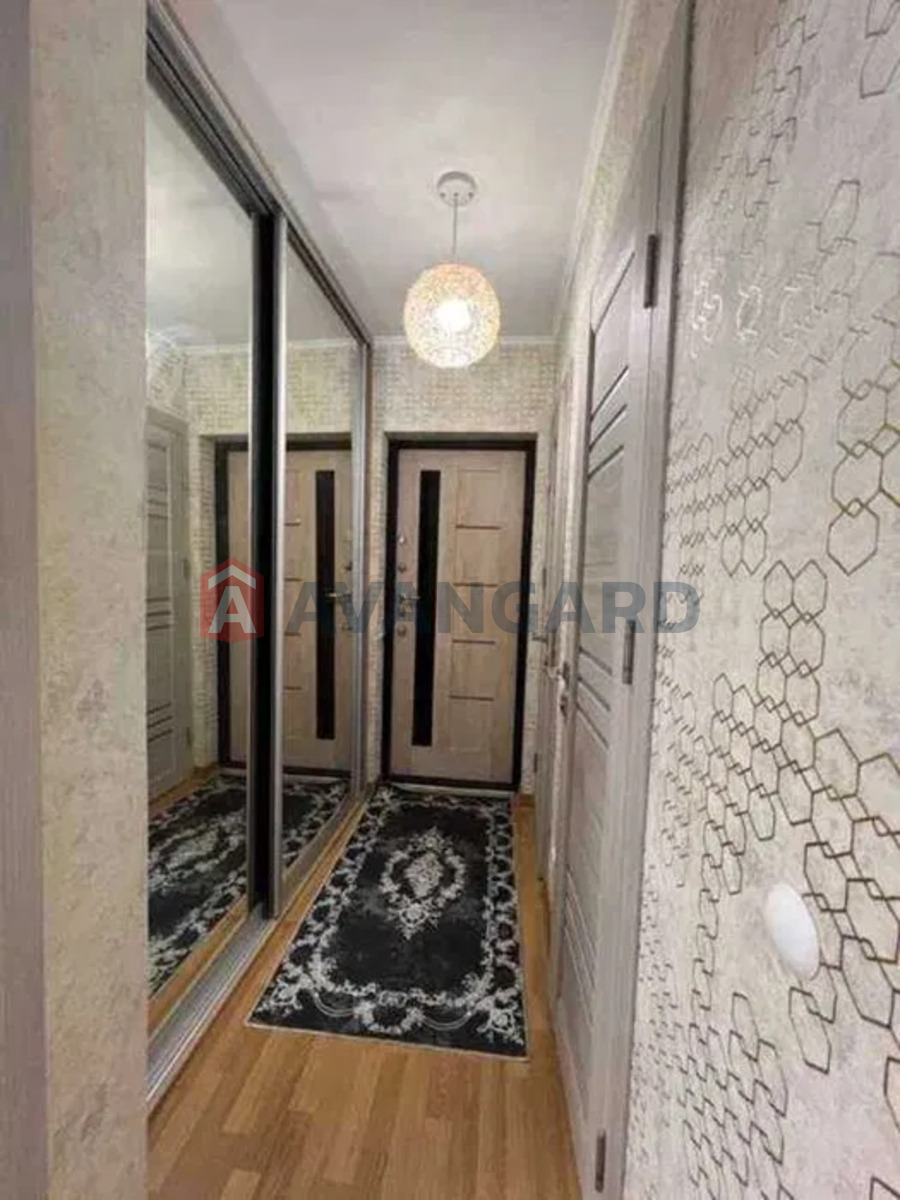 1 ����. ��������, 35/-/7 ��. �., 8/9 ���� ���� 7