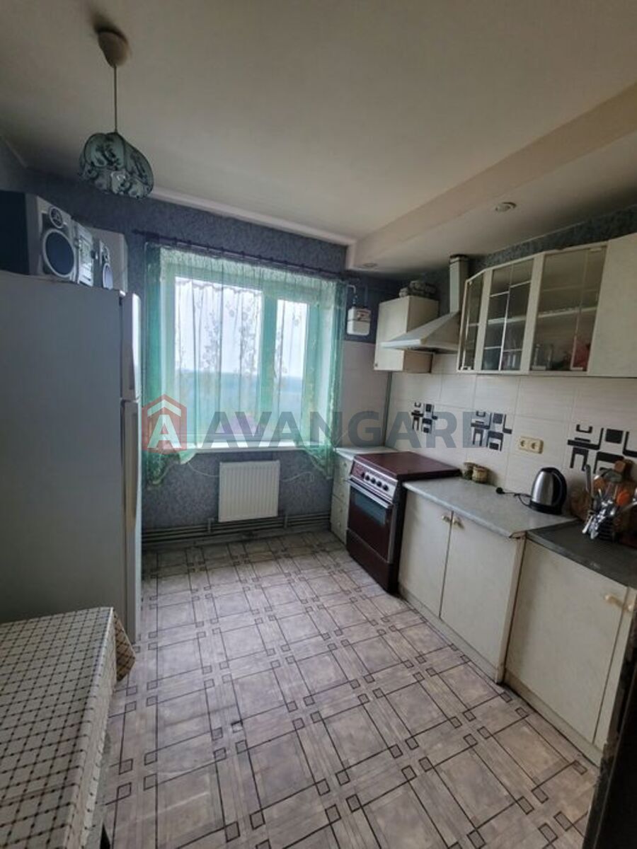 2 ��. ��������, 52/-/7 ��. �., 9/9 ������ ���� 10