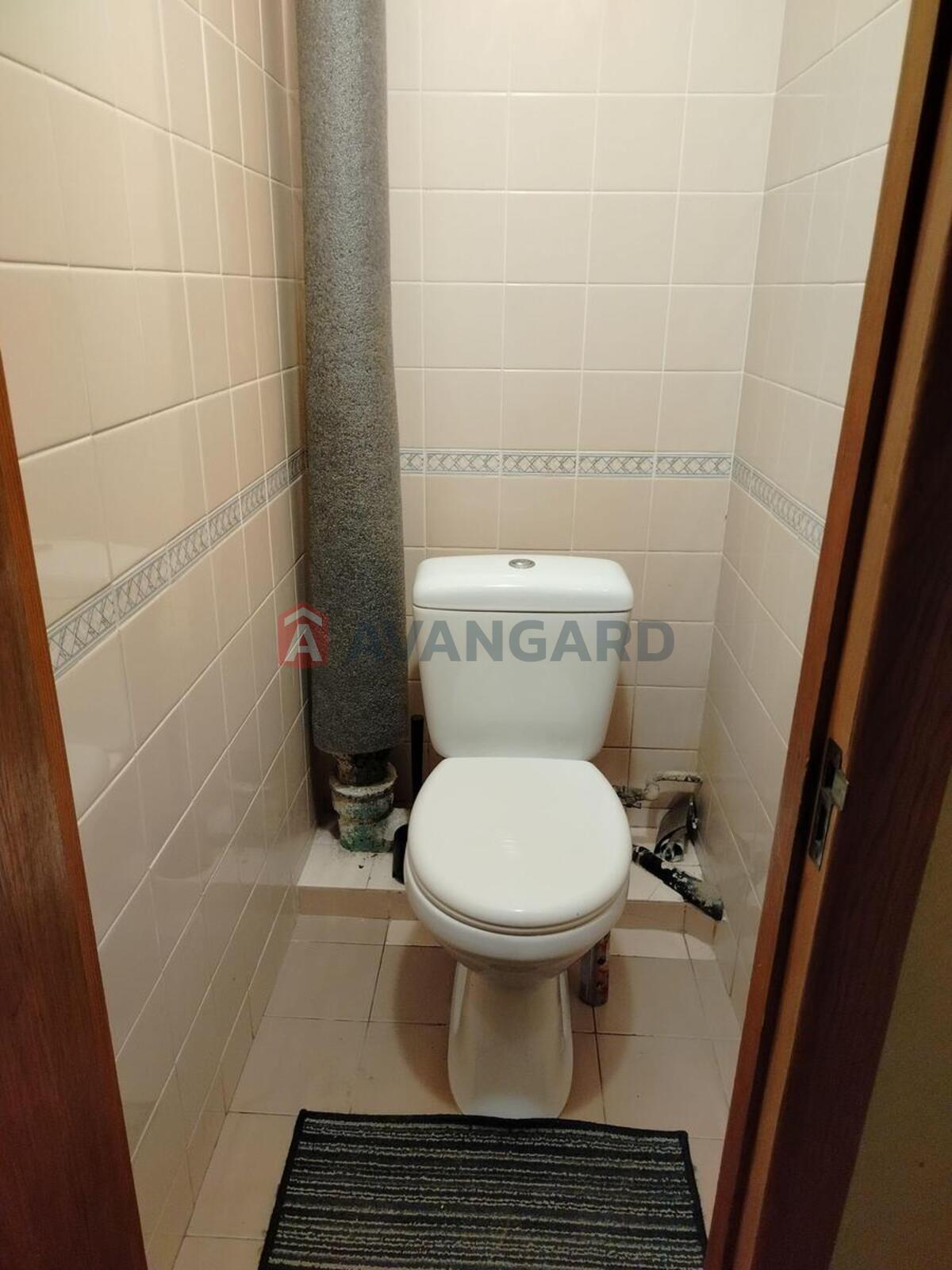 3 ��. ��������, 70/44/9 ��. �., 8/10 ������ ���� 7