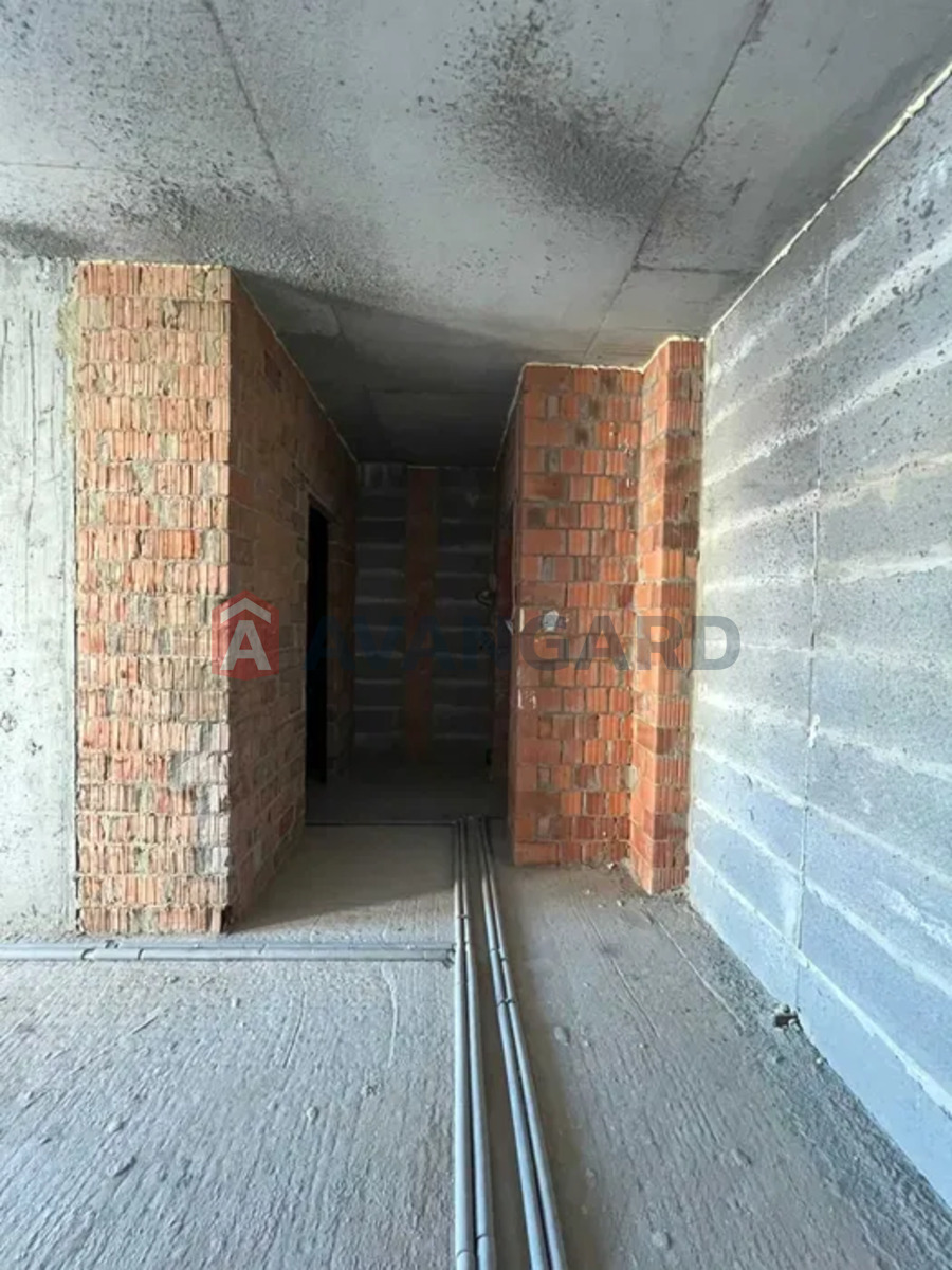 1 ��. ��������, 40/10/22 ��. �., 4/6 ������ ���� 6