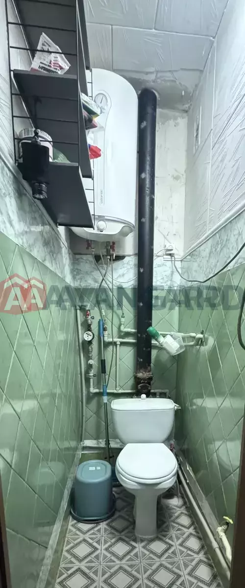 3 ����. ��������, 64/40/8 ��. �., 5/9 ���� ���� 13
