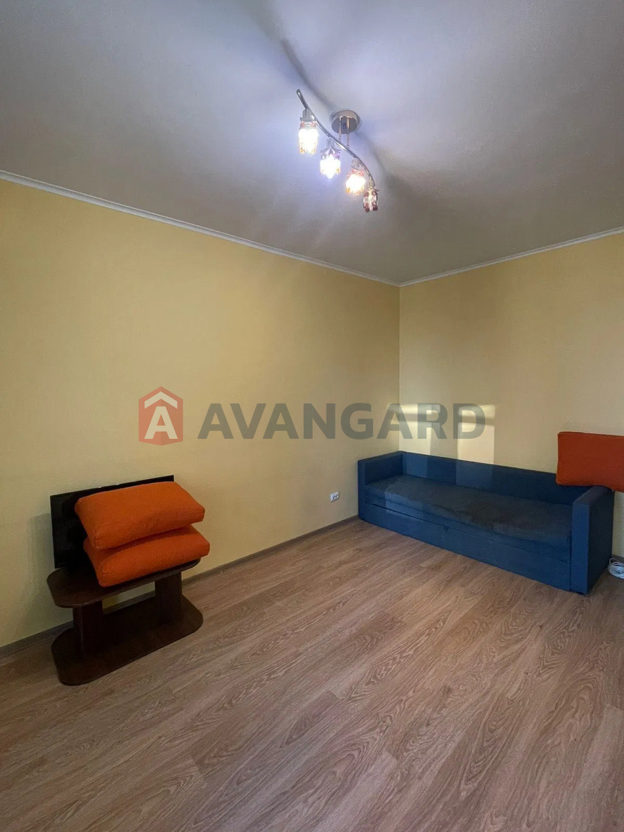 1 ��. ��������, 43/-/11 ��. �., 13/25 ������ ���� 5