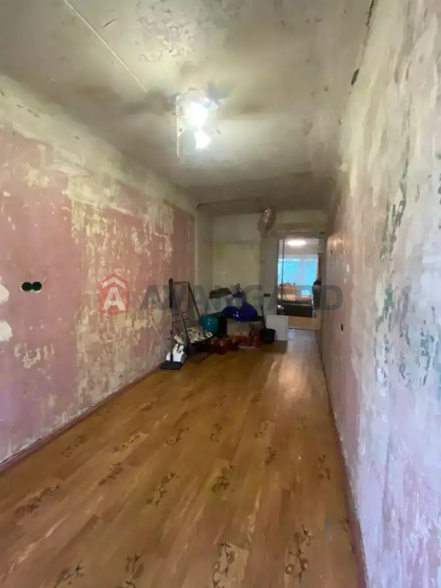 2 ����. ��������, 44/27/6 ��. �., 5/5 ���� ���� 9