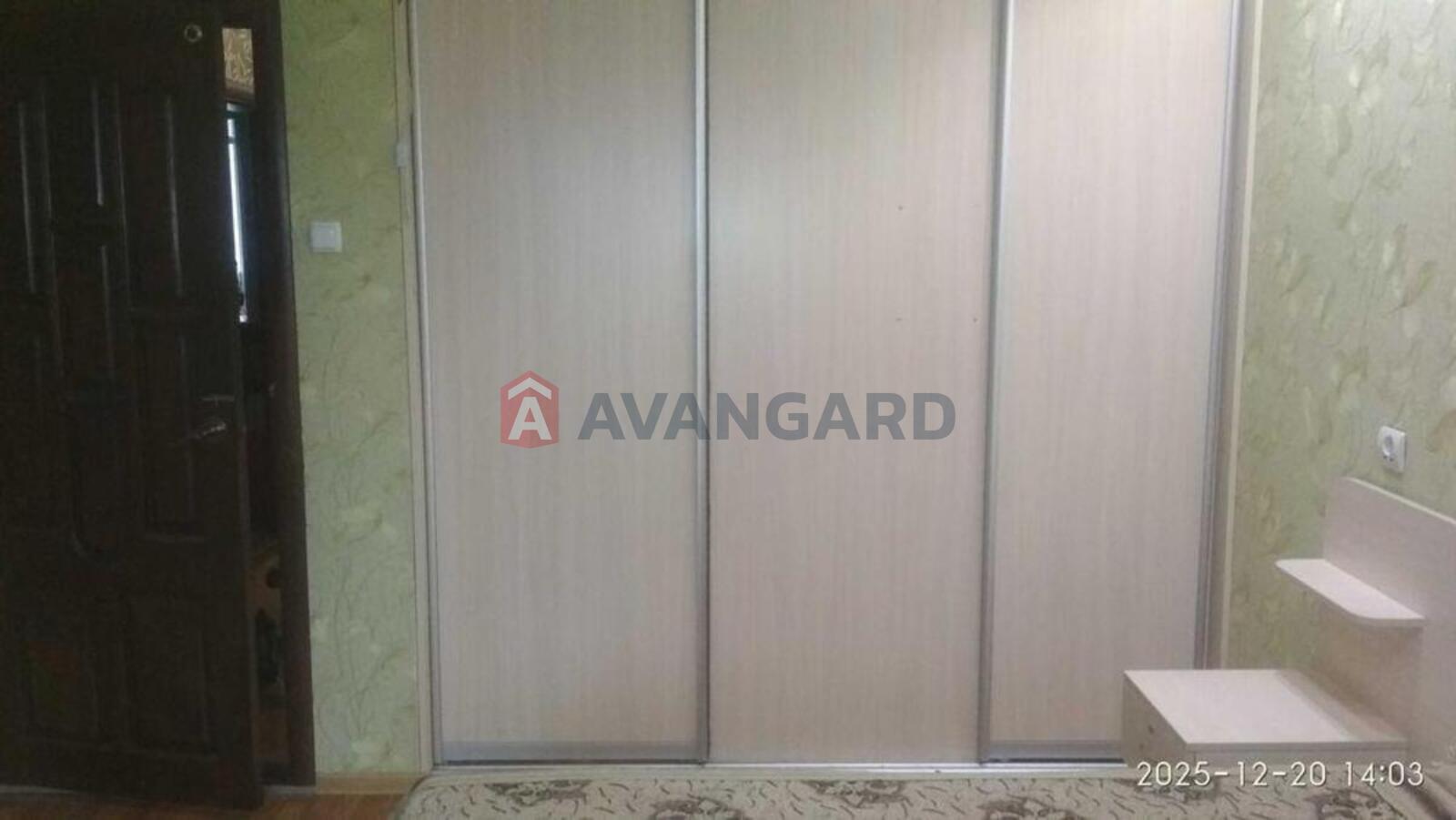 3 ��. ��������, 94/-/12 ��. �., 19/22 ������ ���� 12