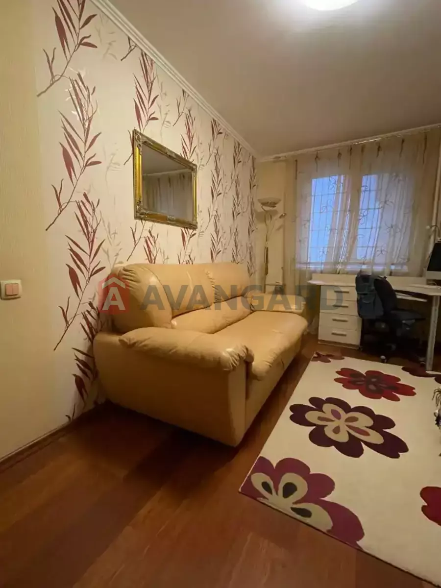 3 ����. ��������, 70/41/8 ��. �., 11/16 ���� ���� 16