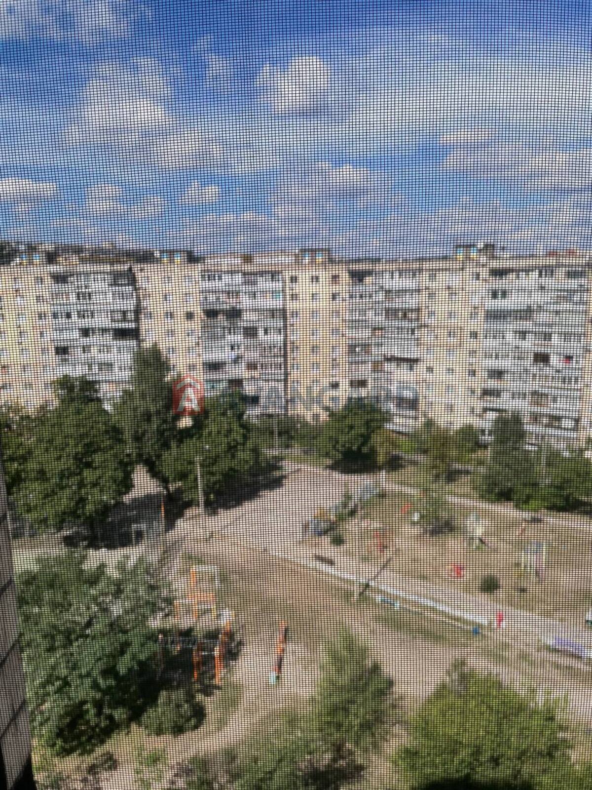 3 ��. ��������, 67/45/12 ��. �., 9/9 ������ ���� 8