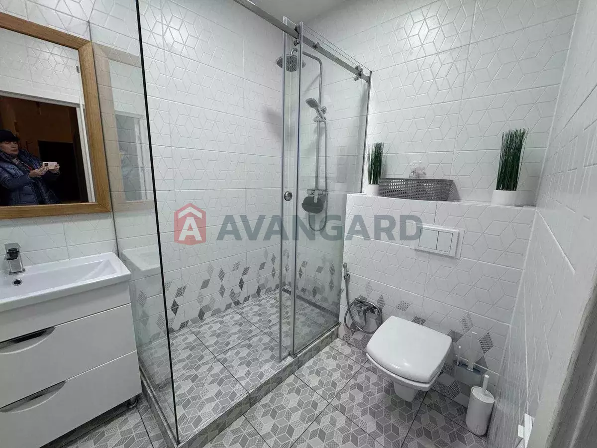 3 ����. ��������, 84/30/18 ��. �., 6/6 ���� ���� 3