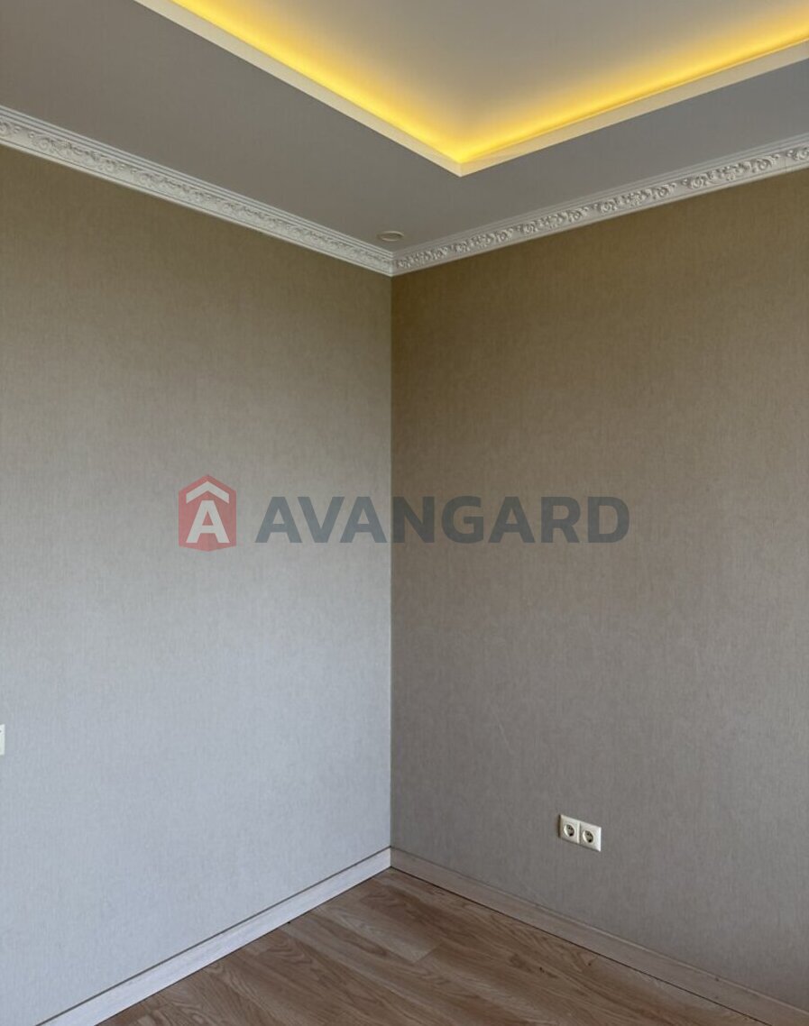 2 ����. ��������, 73/-/- ��. �., 10/15 ���� ���� 9