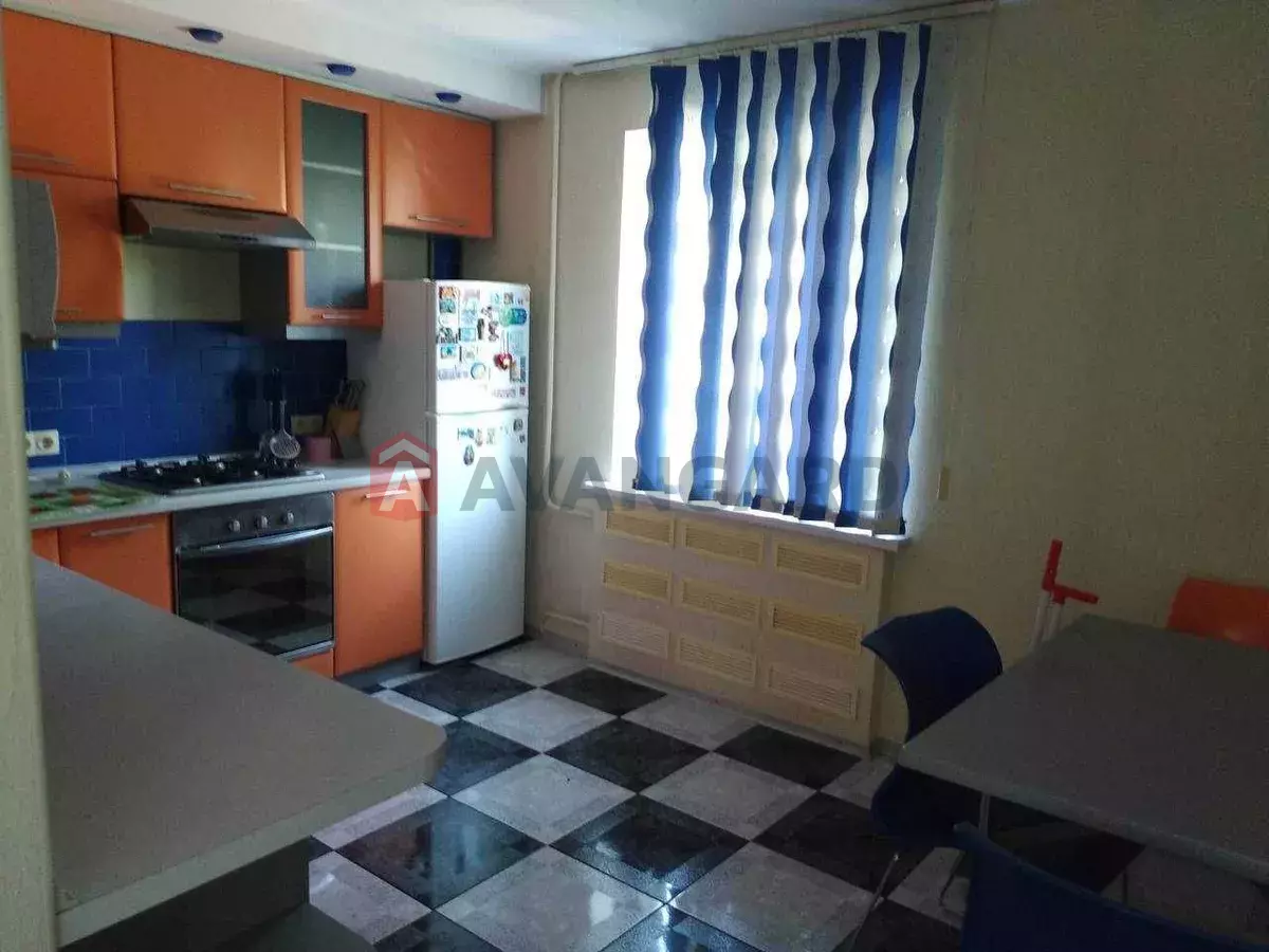 3 ����. ��������, 92/-/16 ��. �., 2/5 ���� ���� 1