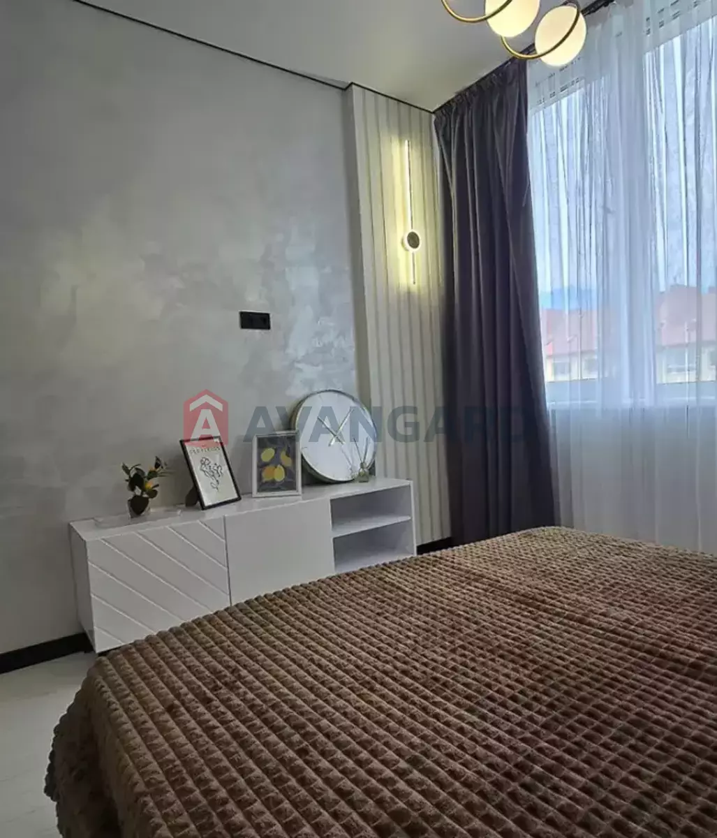 1 ��. ��������, 33/-/- ��. �., 3/6 ������ ���� 2