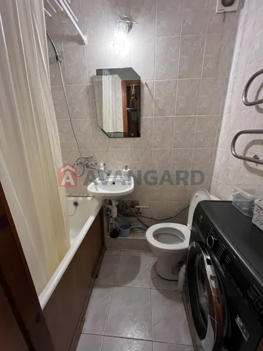 1 ����. ��������, 30/-/5 ��. �., 5/9 ���� ���� 7