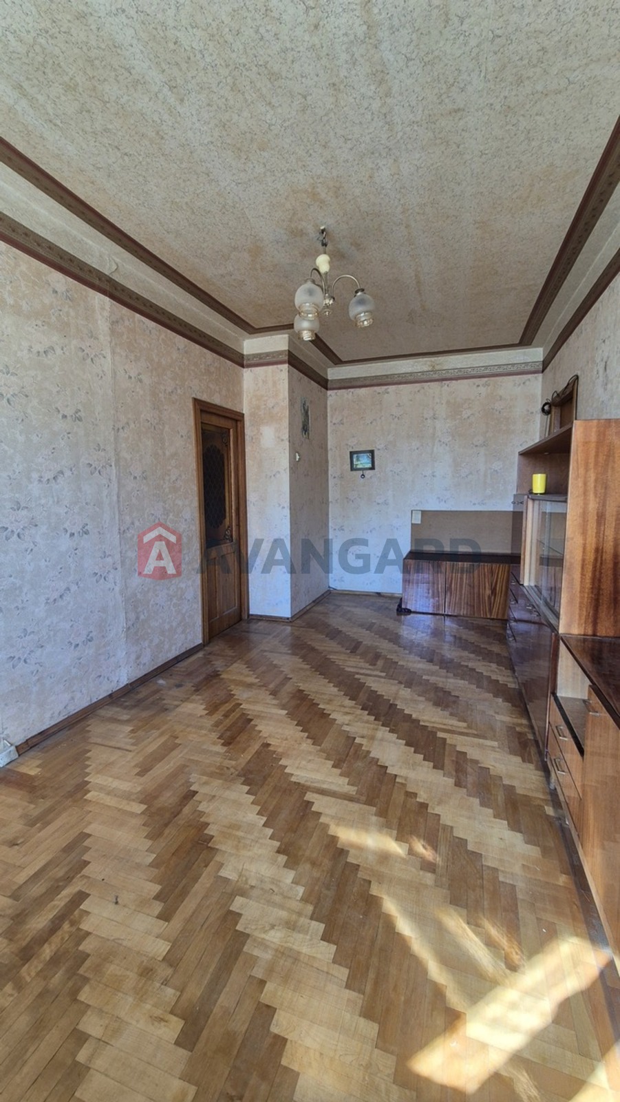 2 ��. ��������, 44/31/6 ��. �., 3/5 ������ ���� 10