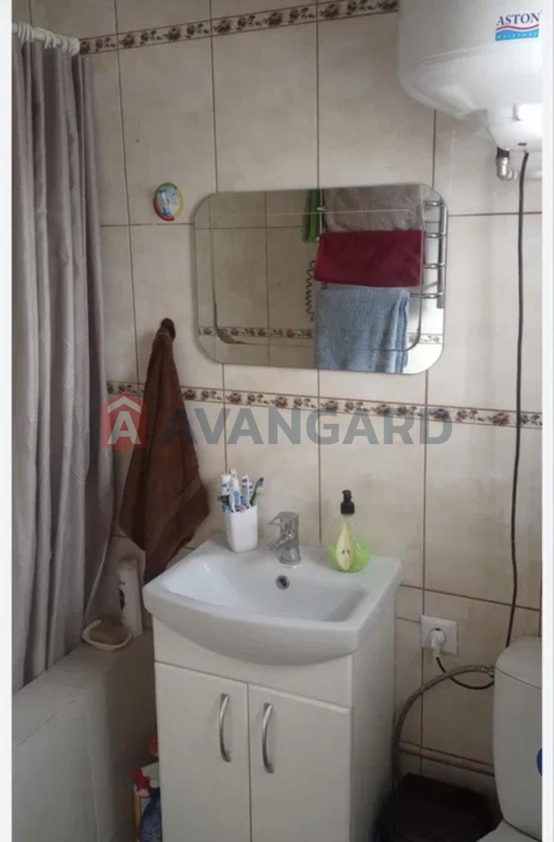 4 . , 121/-/30 . ., 2/2   6