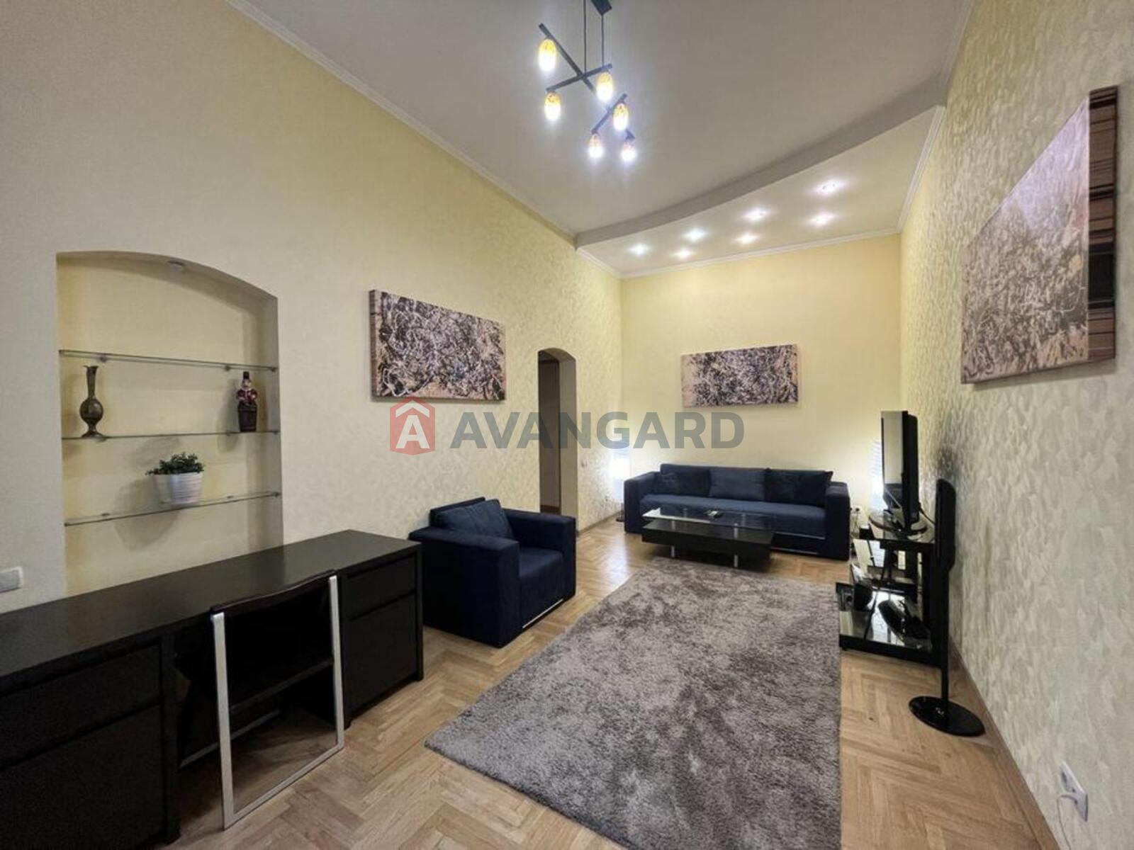 3 ��. ��������, 79/-/15 ��. �., 3/5 ������ ���� 2