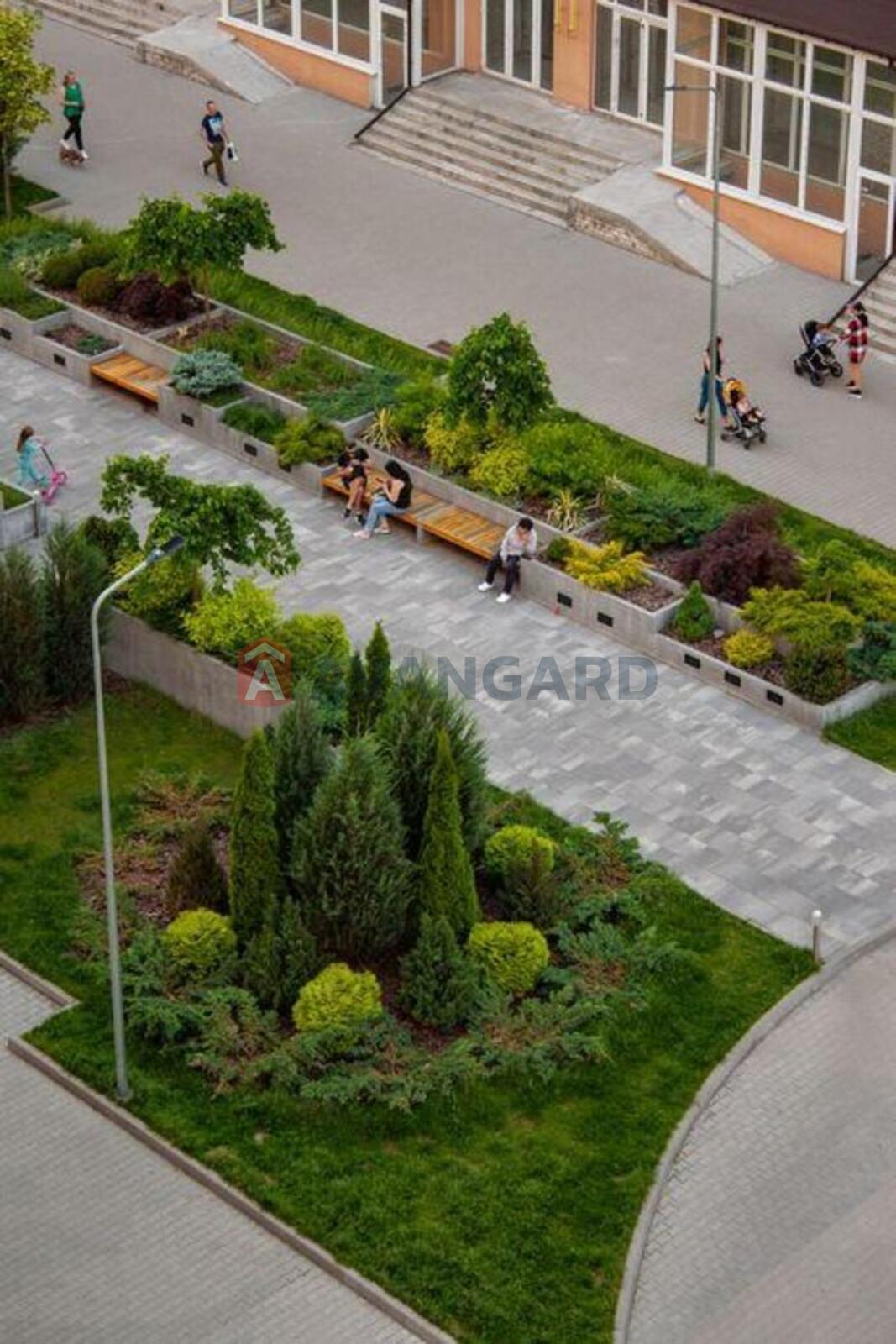 1 ��. ��������, 38/-/13 ��. �., 10/10 ������ ���� 17